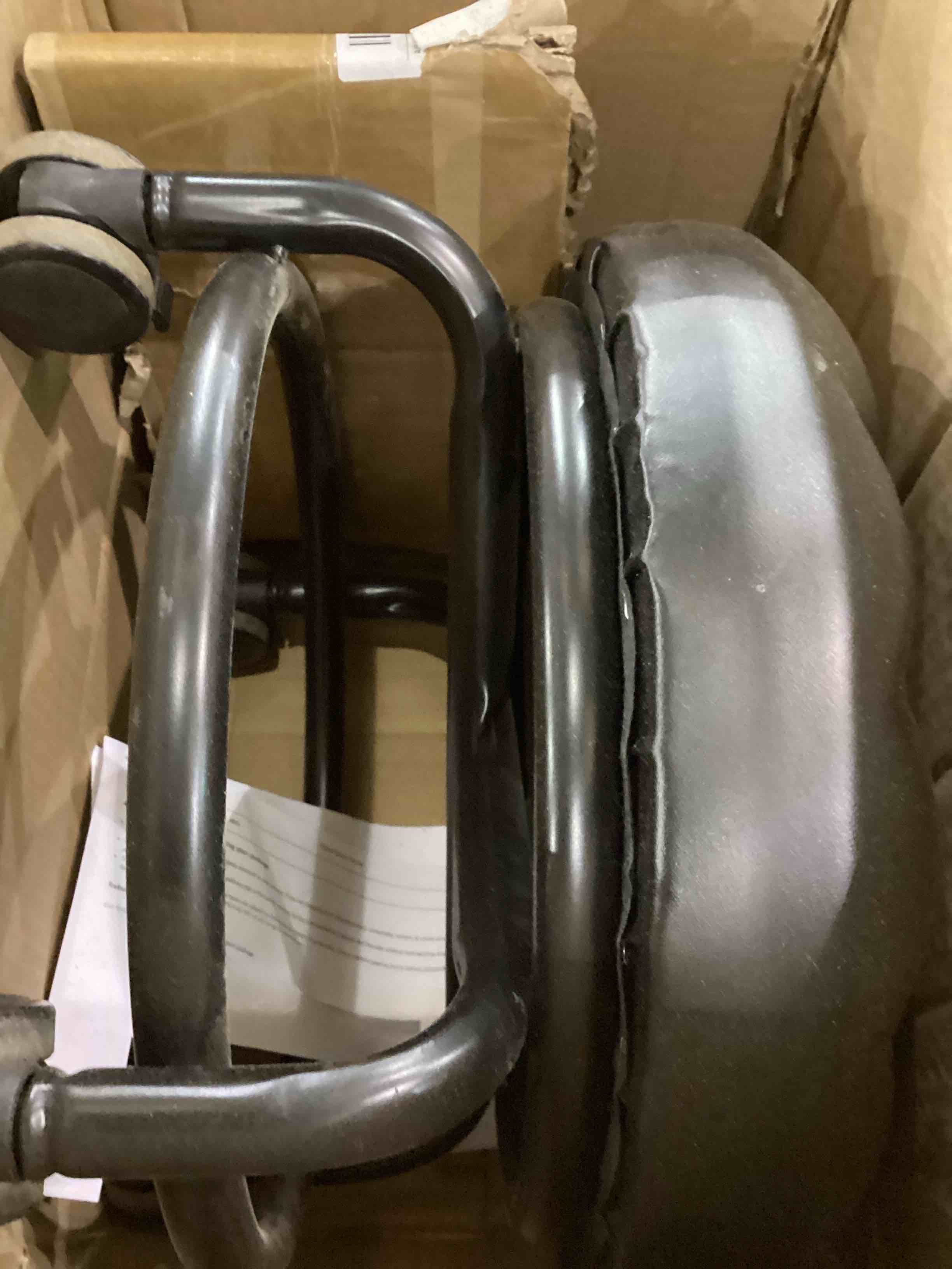 https://s3.amazonaws.com/lotting-images-prod/bidfta/PPE2537297_1752494304984.jpeg