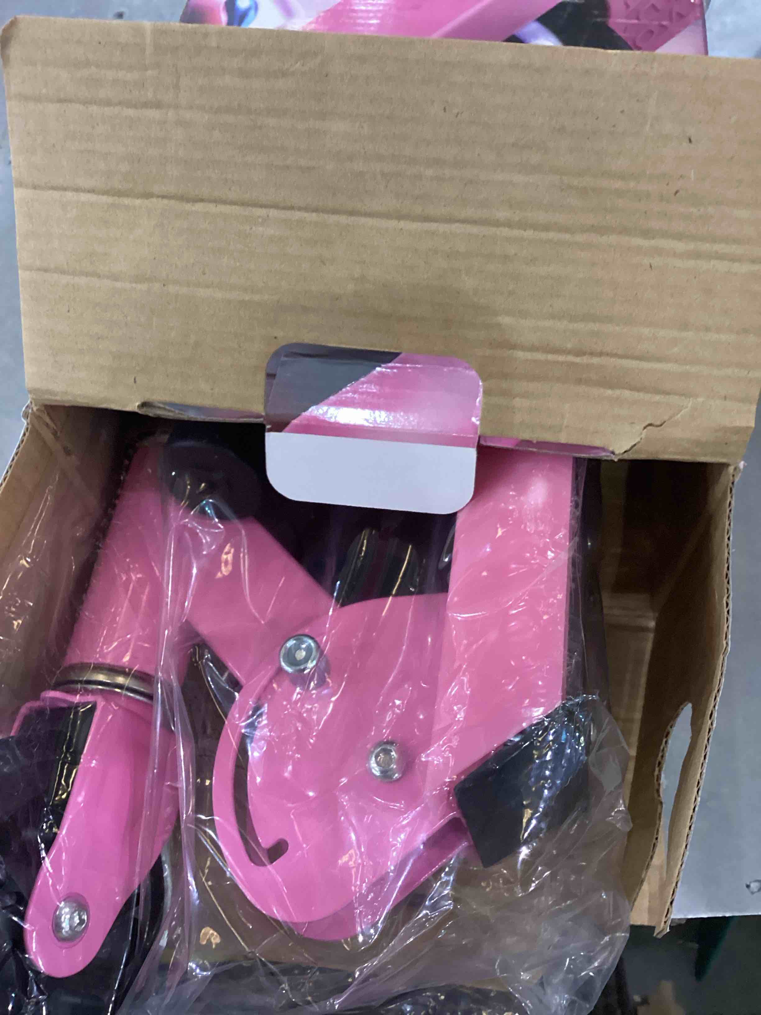 https://s3.amazonaws.com/lotting-images-prod/bidfta/PPE2537344_1752500334549.jpeg