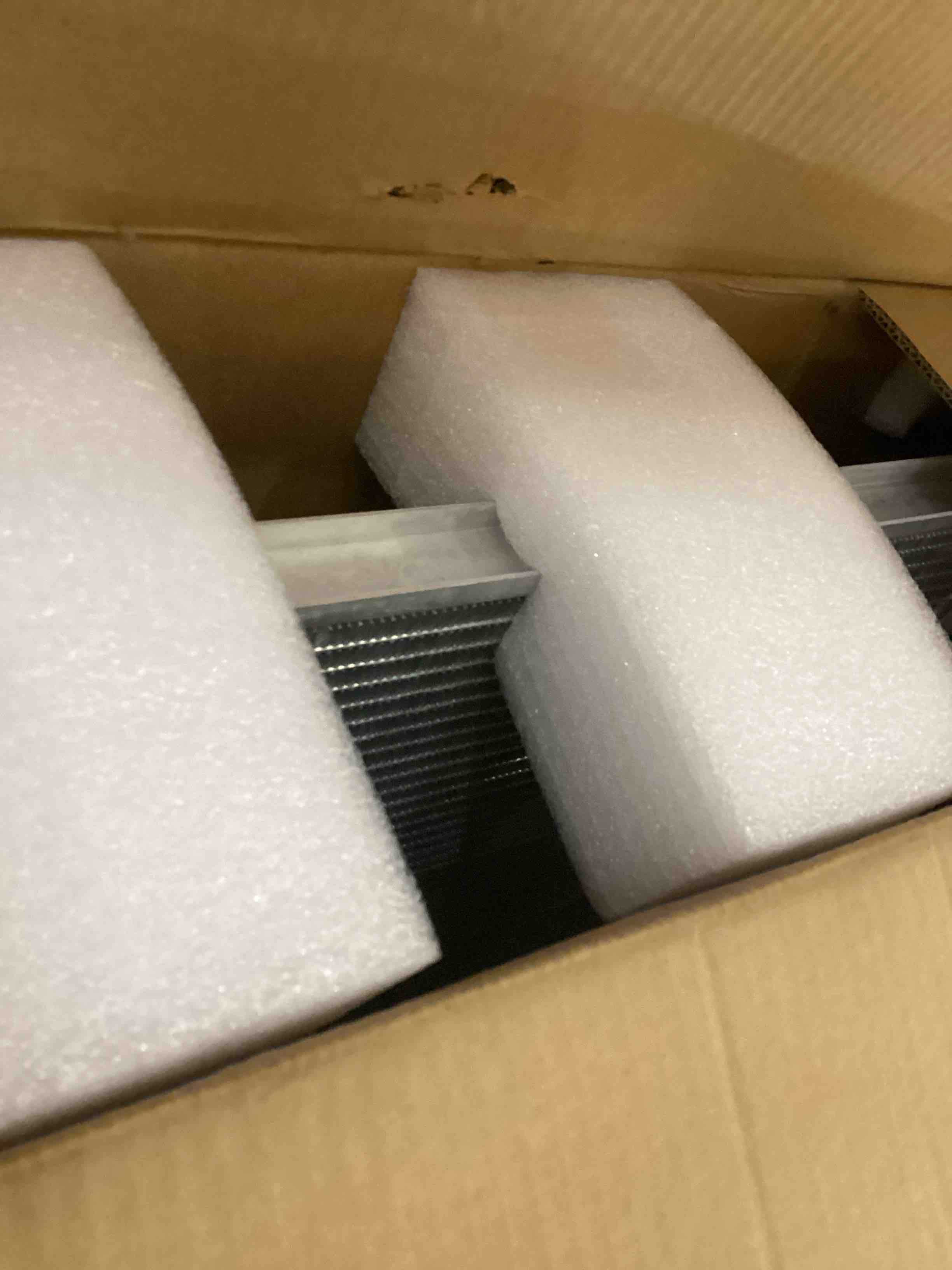 https://s3.amazonaws.com/lotting-images-prod/bidfta/PPE2537466_1752511767070.jpeg