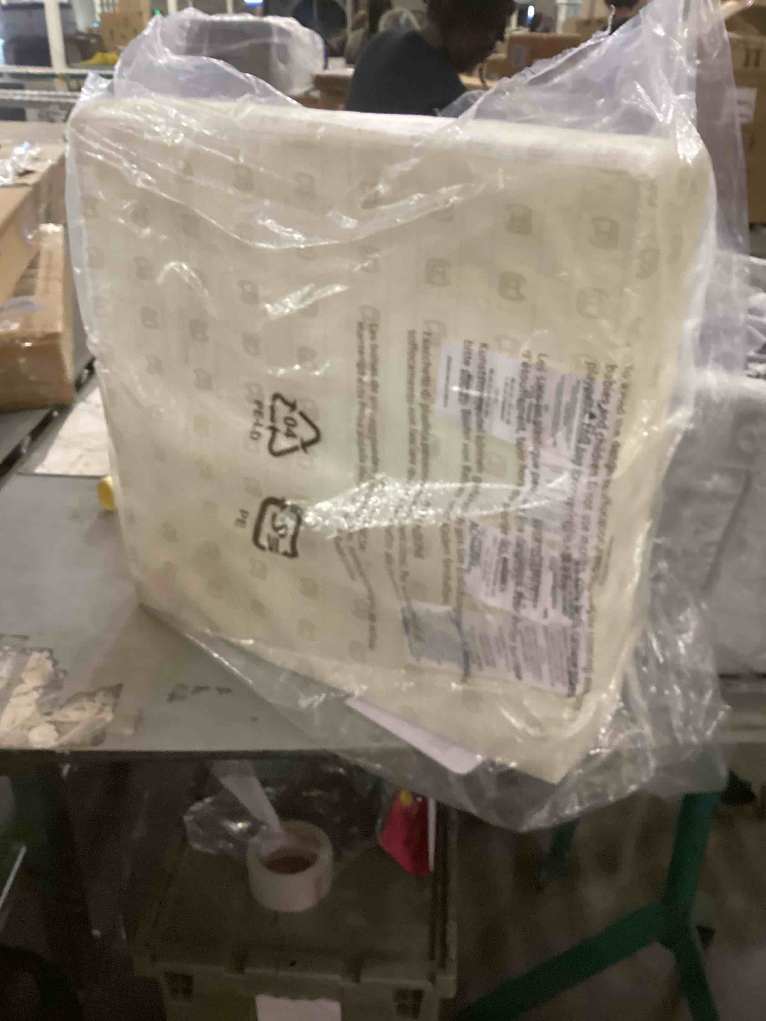 https://s3.amazonaws.com/lotting-images-prod/bidfta/PPE2537680_1752675295002.jpeg