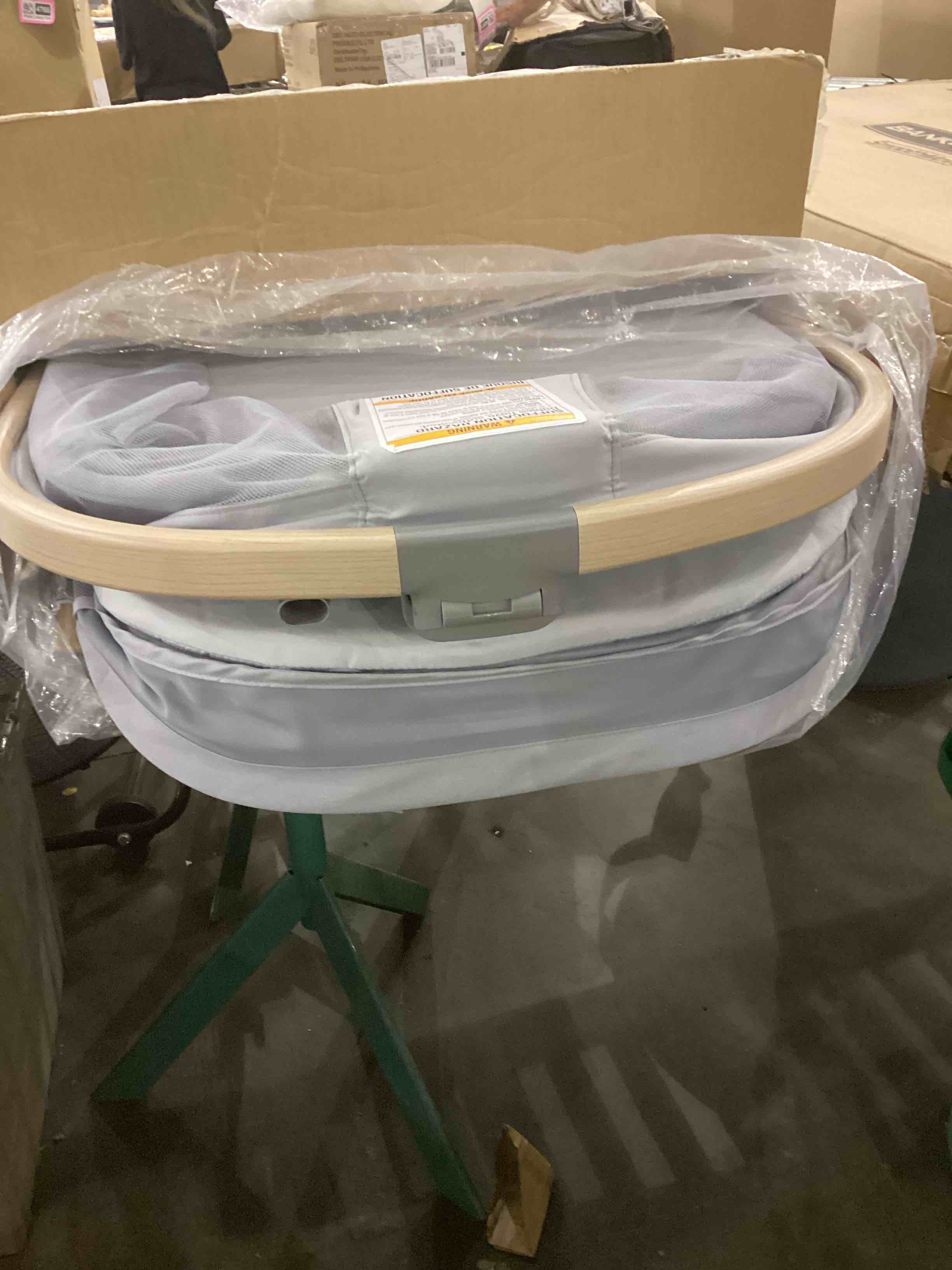 https://s3.amazonaws.com/lotting-images-prod/bidfta/PPE2537870_1752752260399.jpeg