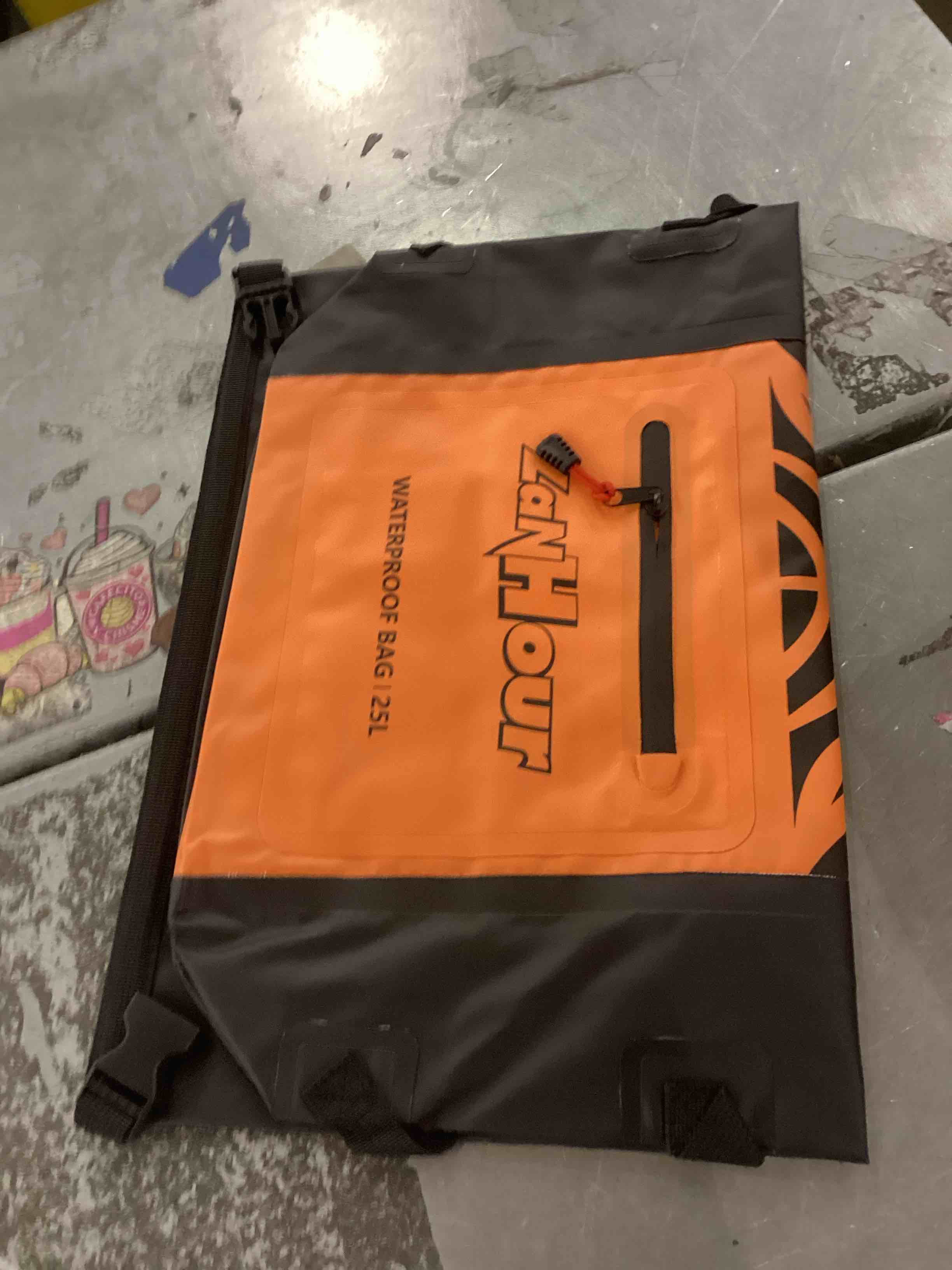 https://s3.amazonaws.com/lotting-images-prod/bidfta/PPE2537916_1752752321750.jpeg
