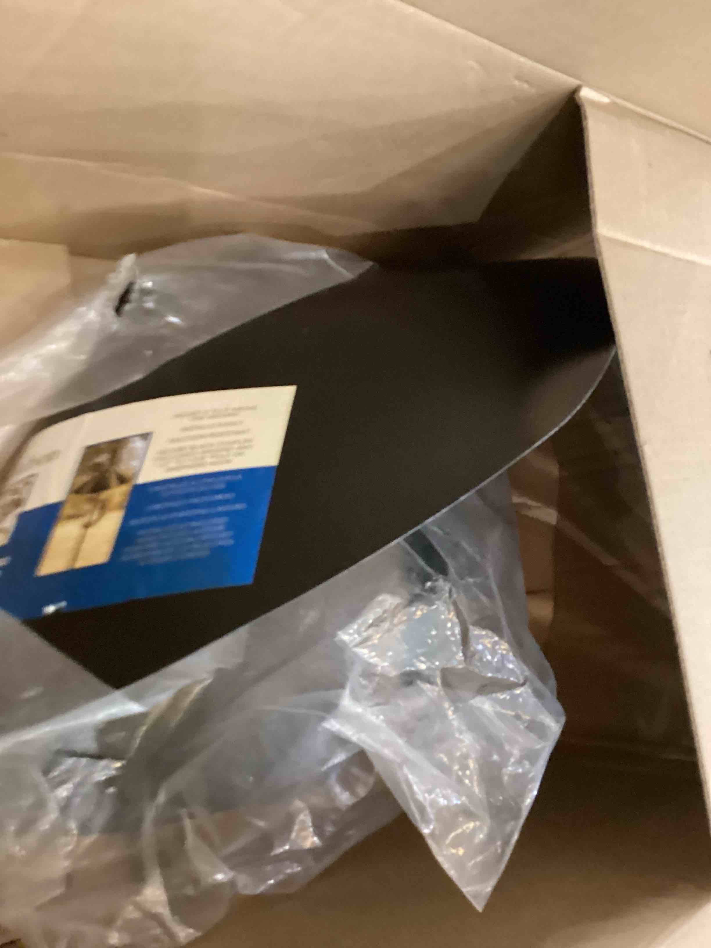 https://s3.amazonaws.com/lotting-images-prod/bidfta/PPE2538192_1752779942743.jpeg