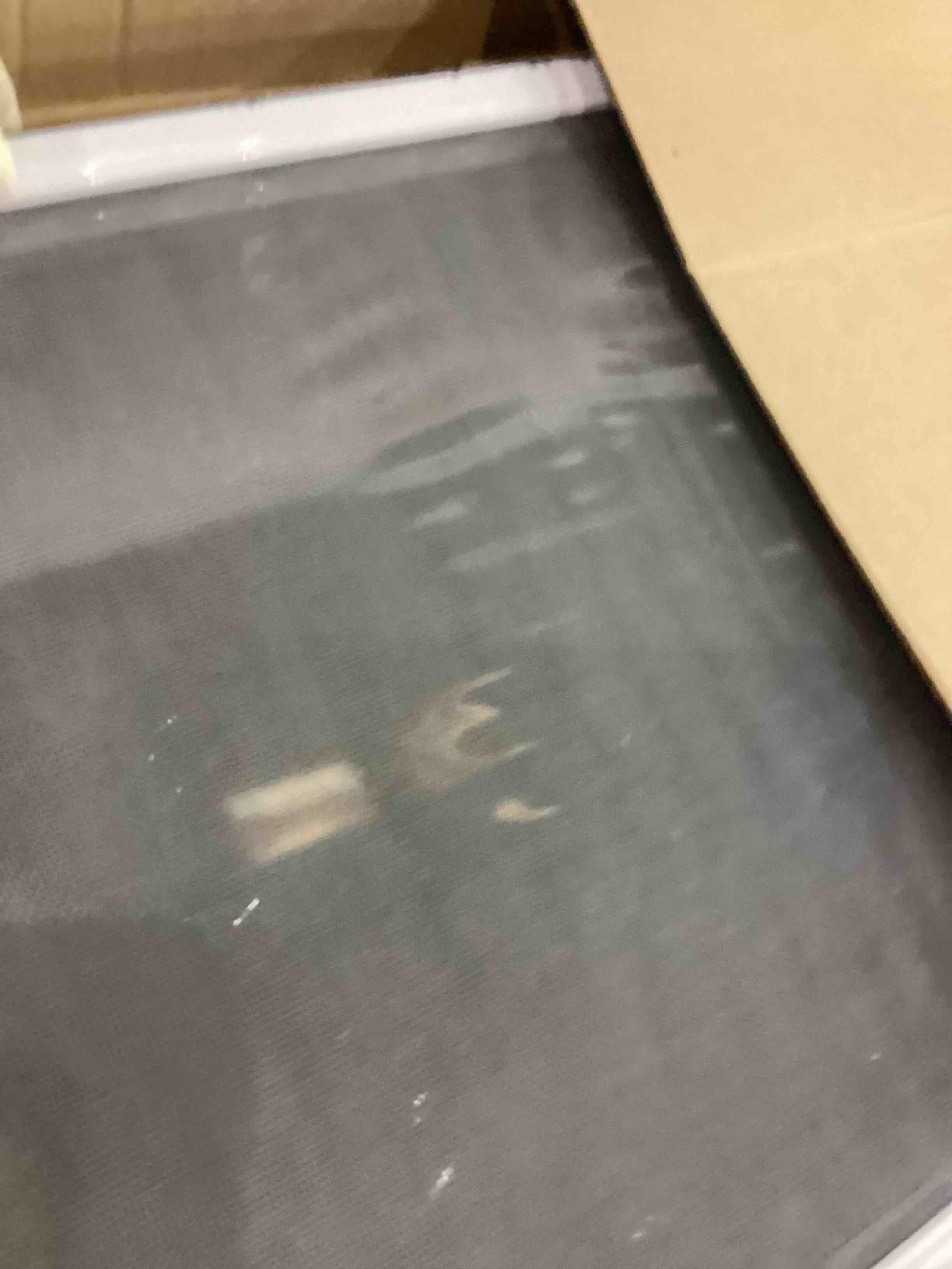 Adjustable Window Screen