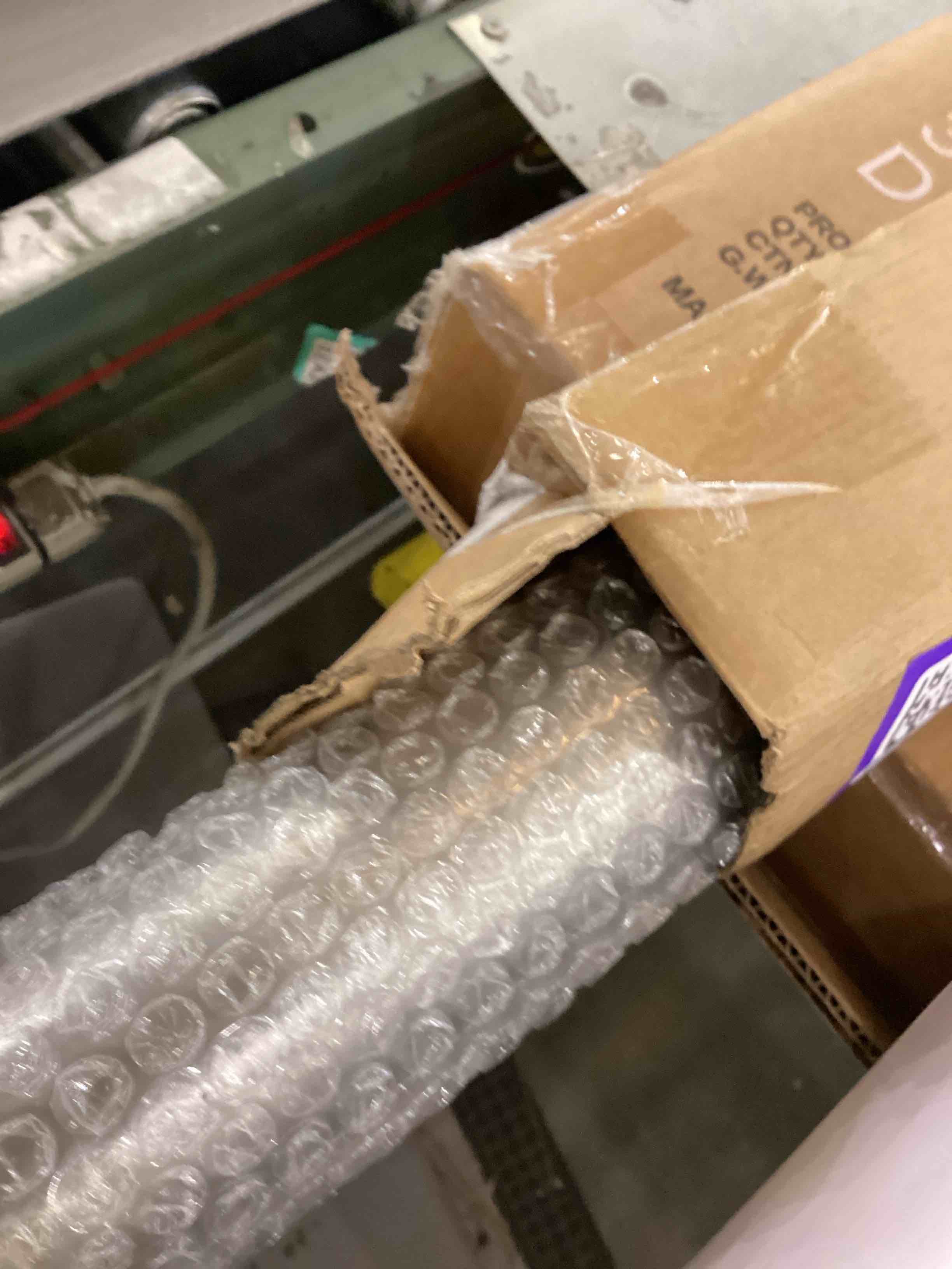 https://s3.amazonaws.com/lotting-images-prod/bidfta/PPE2538350_1752851702180.jpeg
