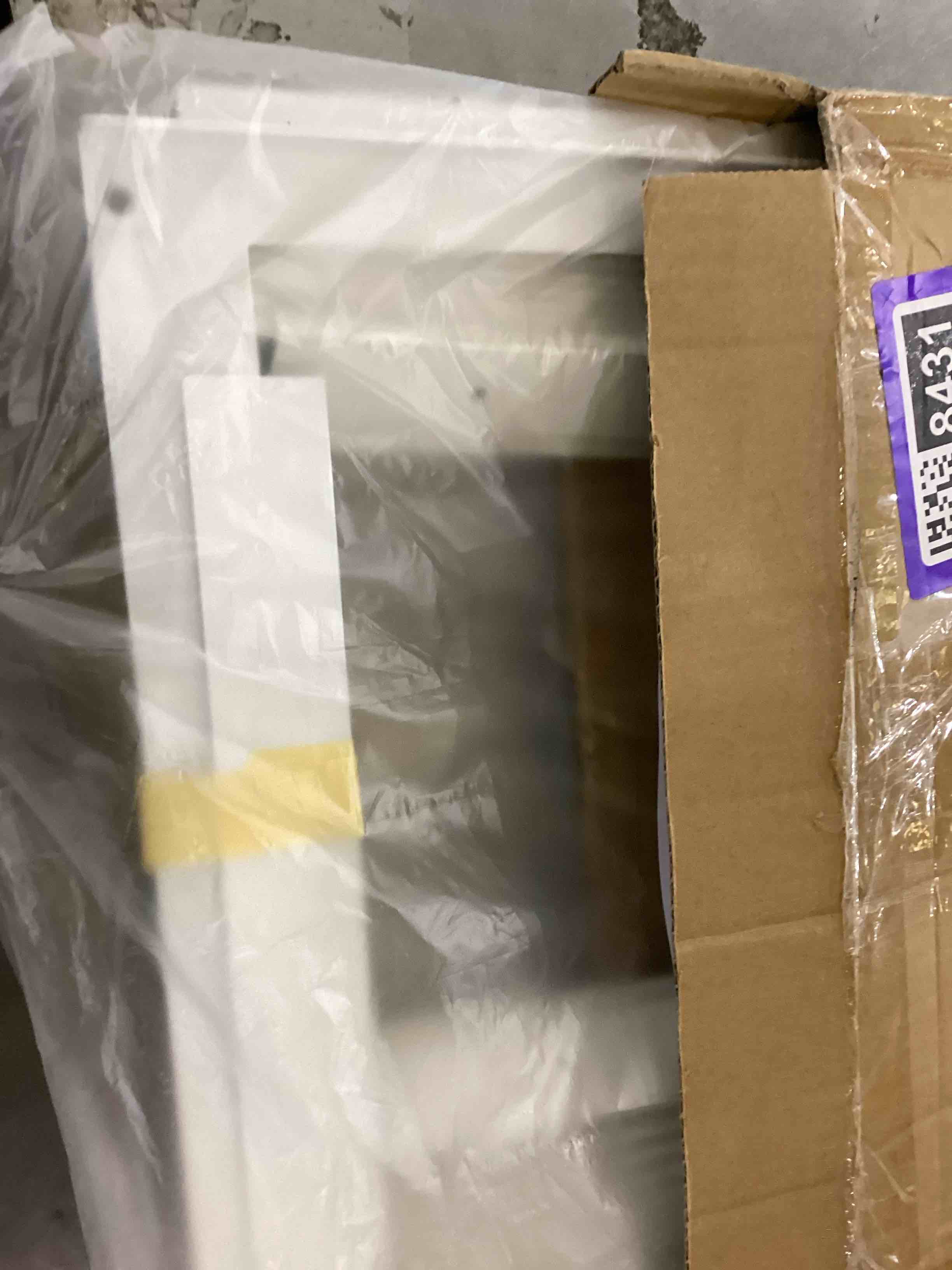 https://s3.amazonaws.com/lotting-images-prod/bidfta/PPE2538431_1752848333306.jpeg