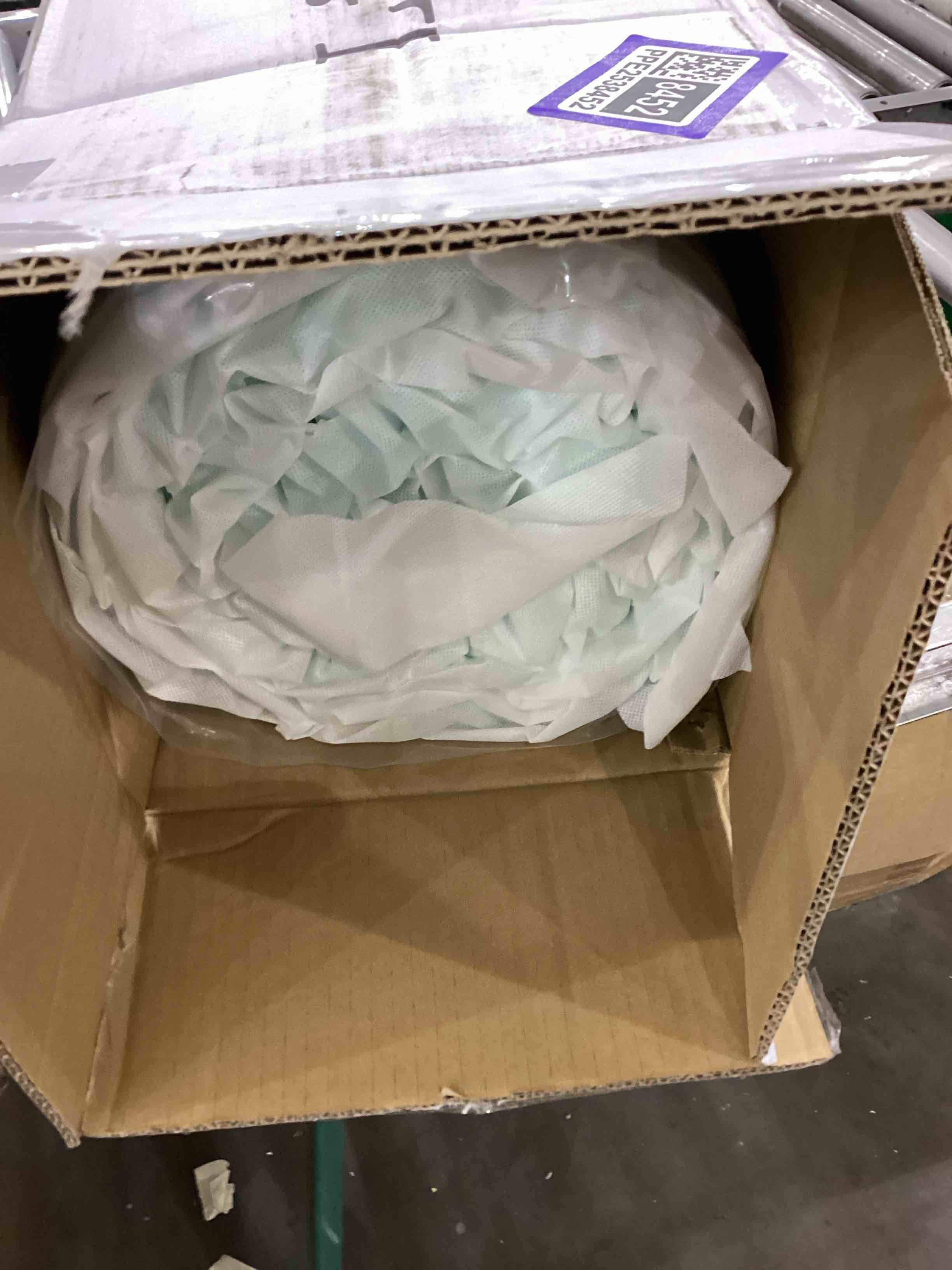 https://s3.amazonaws.com/lotting-images-prod/bidfta/PPE2538452_1752847620163.jpeg