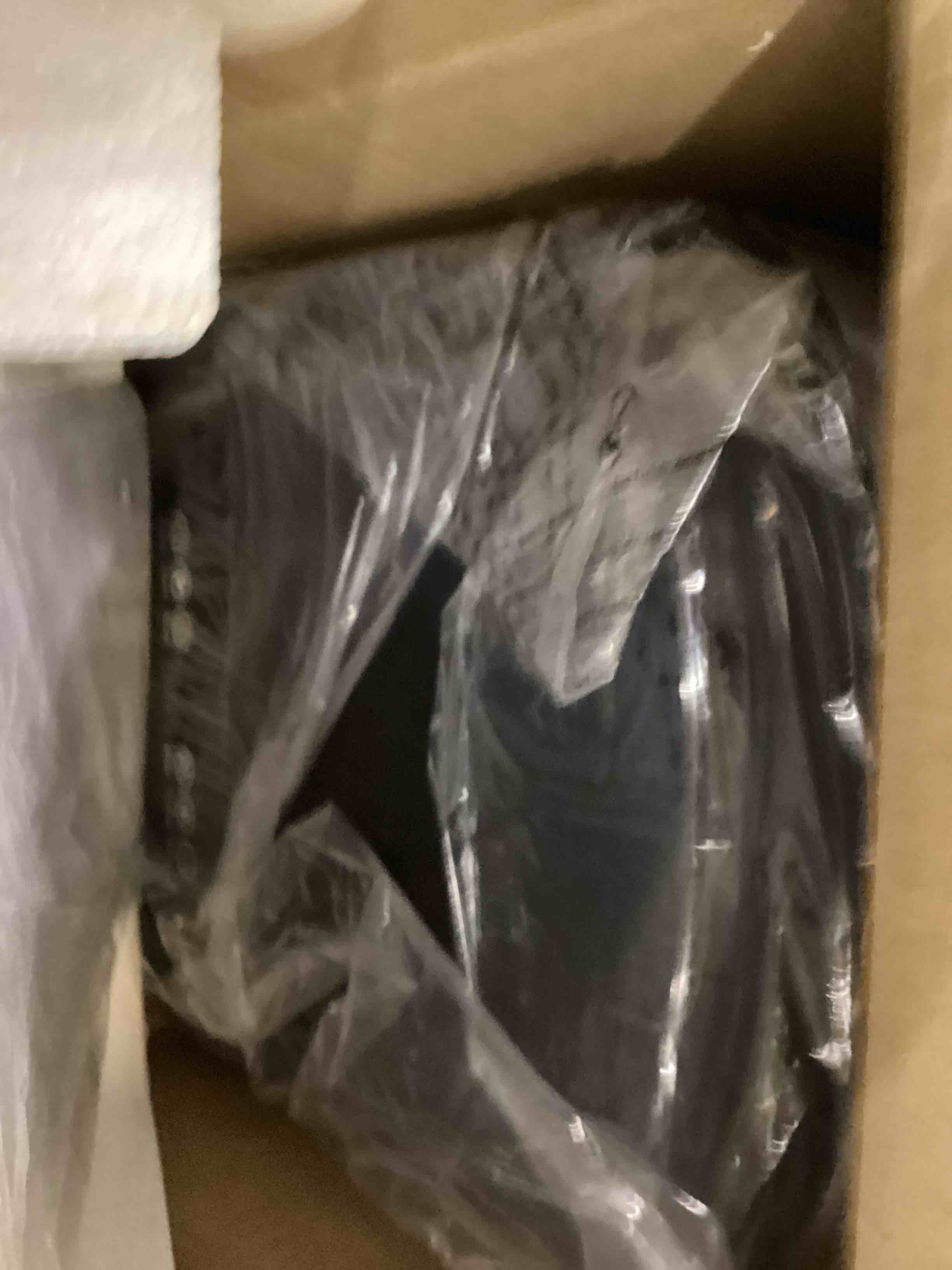 https://s3.amazonaws.com/lotting-images-prod/bidfta/PPE2538464_1752848478577.jpeg