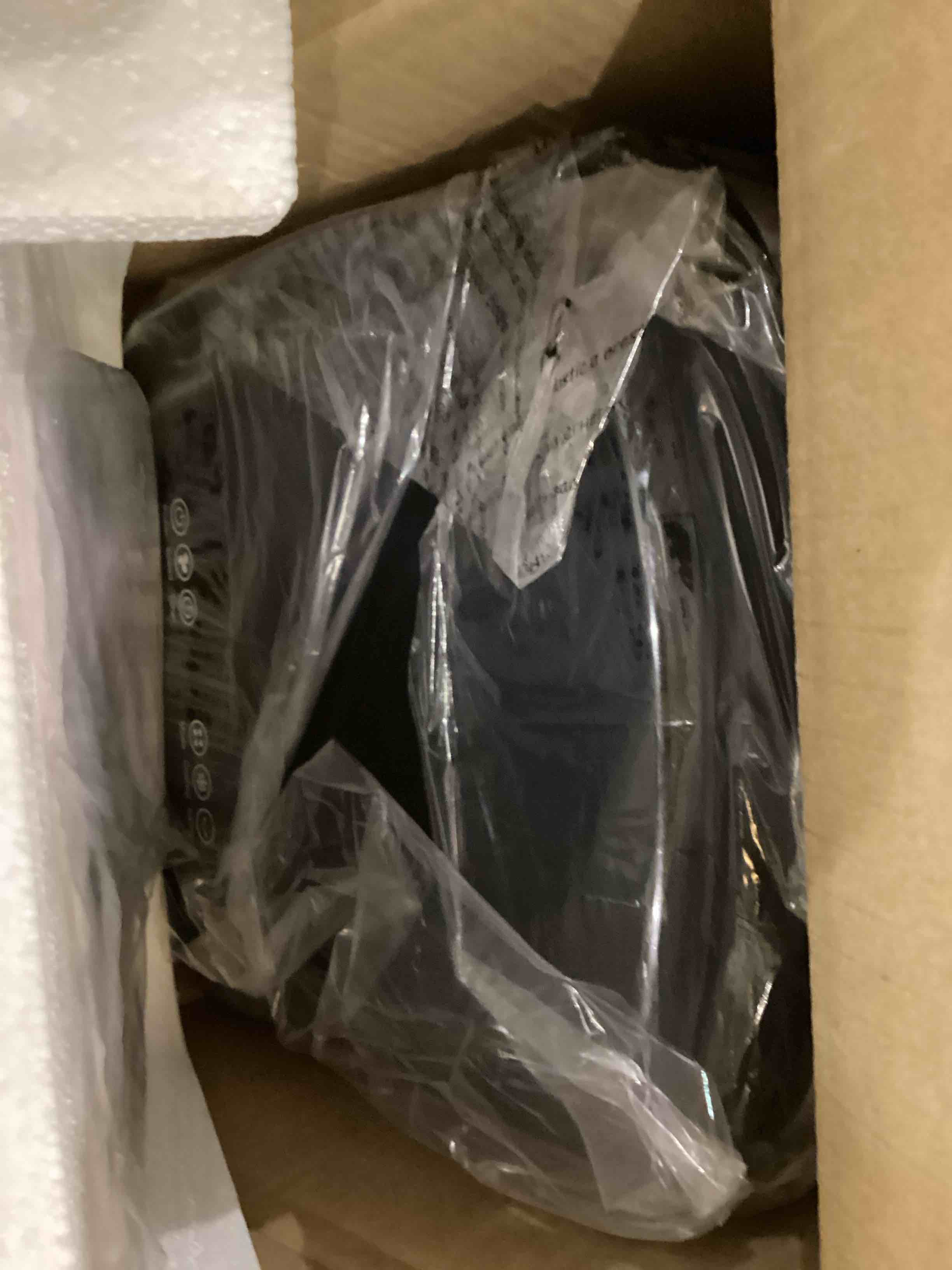 https://s3.amazonaws.com/lotting-images-prod/bidfta/PPE2538464_1752848480425.jpeg