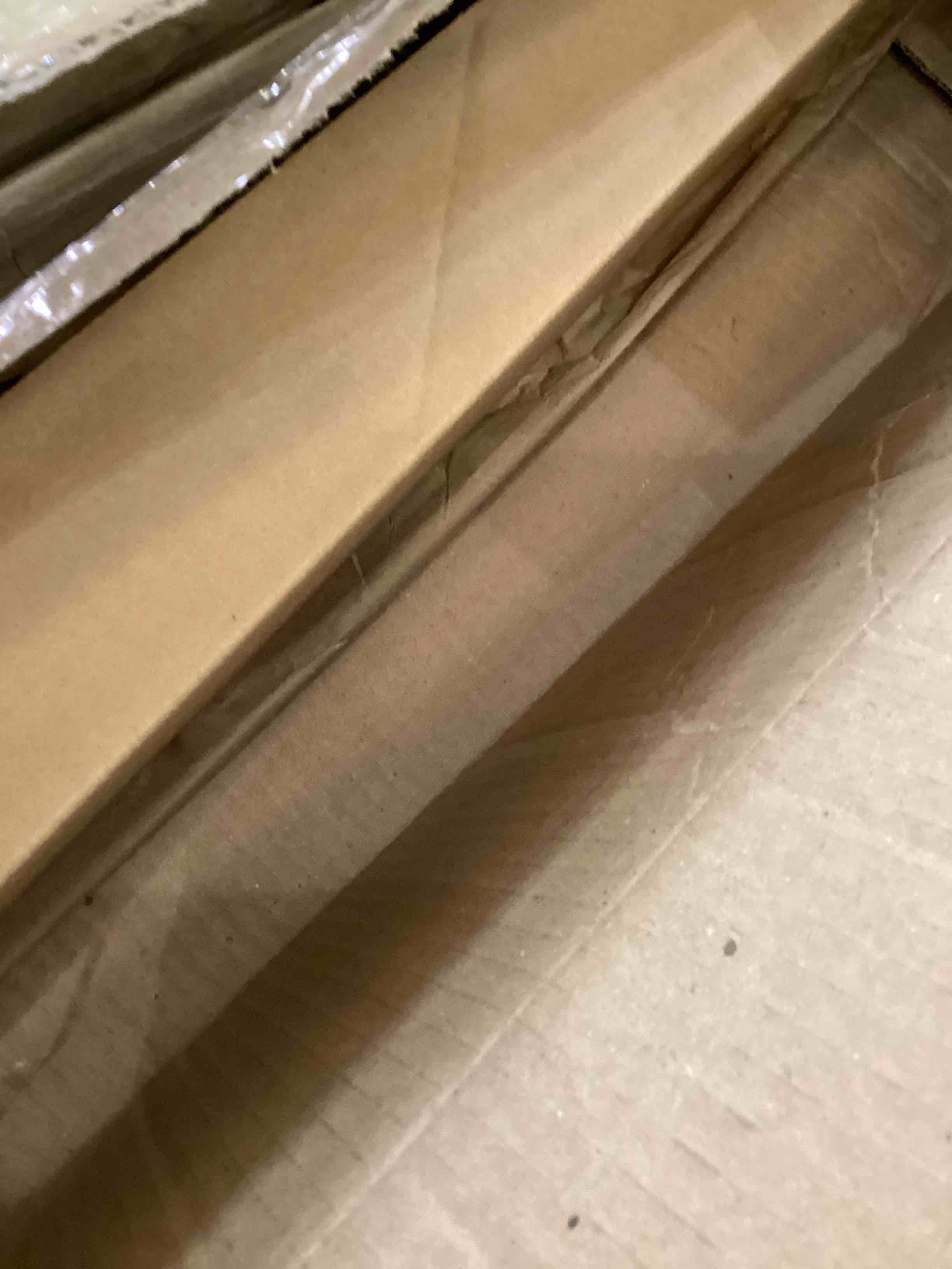 https://s3.amazonaws.com/lotting-images-prod/bidfta/PPE2538552_1752859157729.jpeg