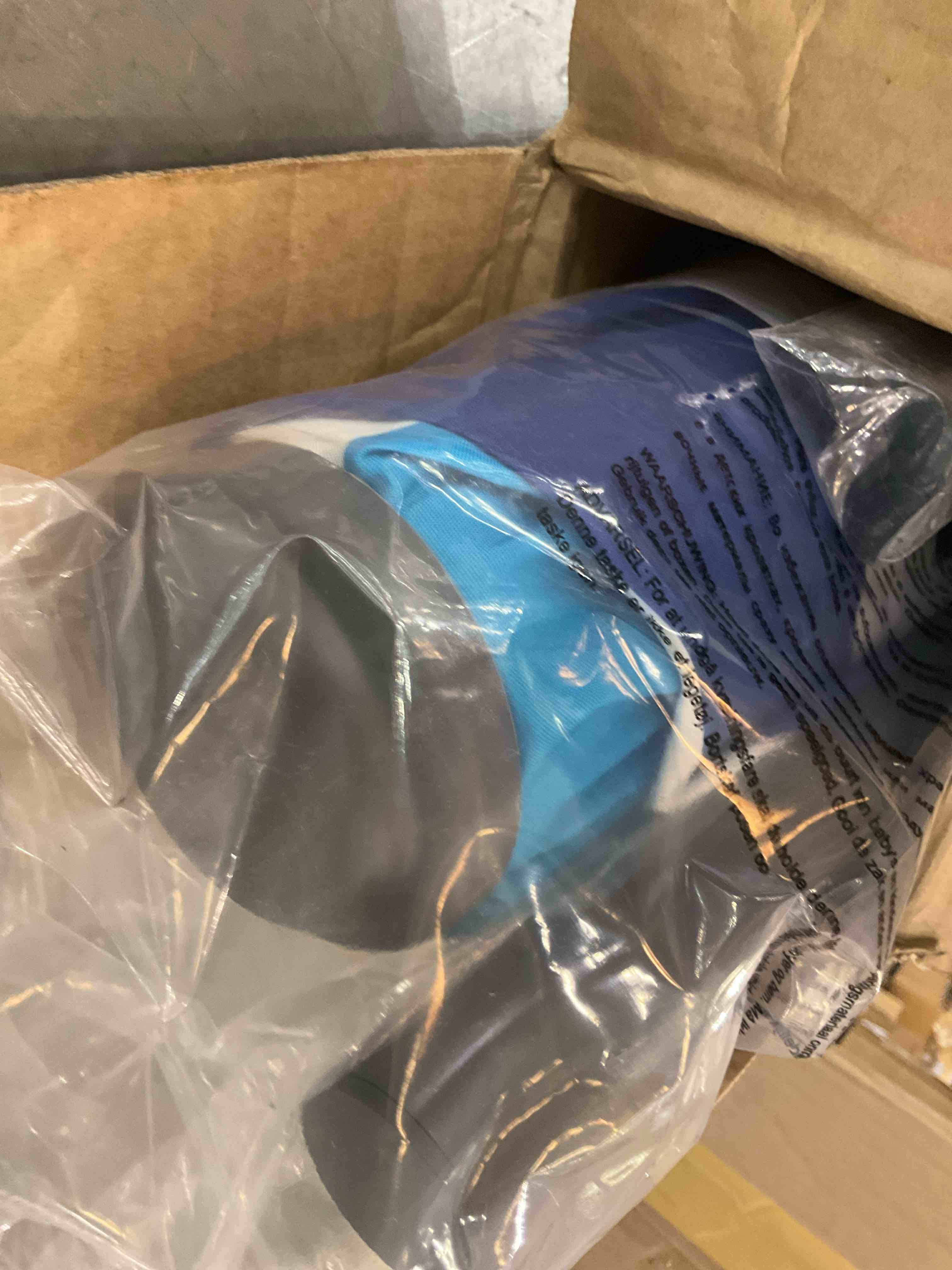 https://s3.amazonaws.com/lotting-images-prod/bidfta/PPE2539042_1751563131712.jpeg