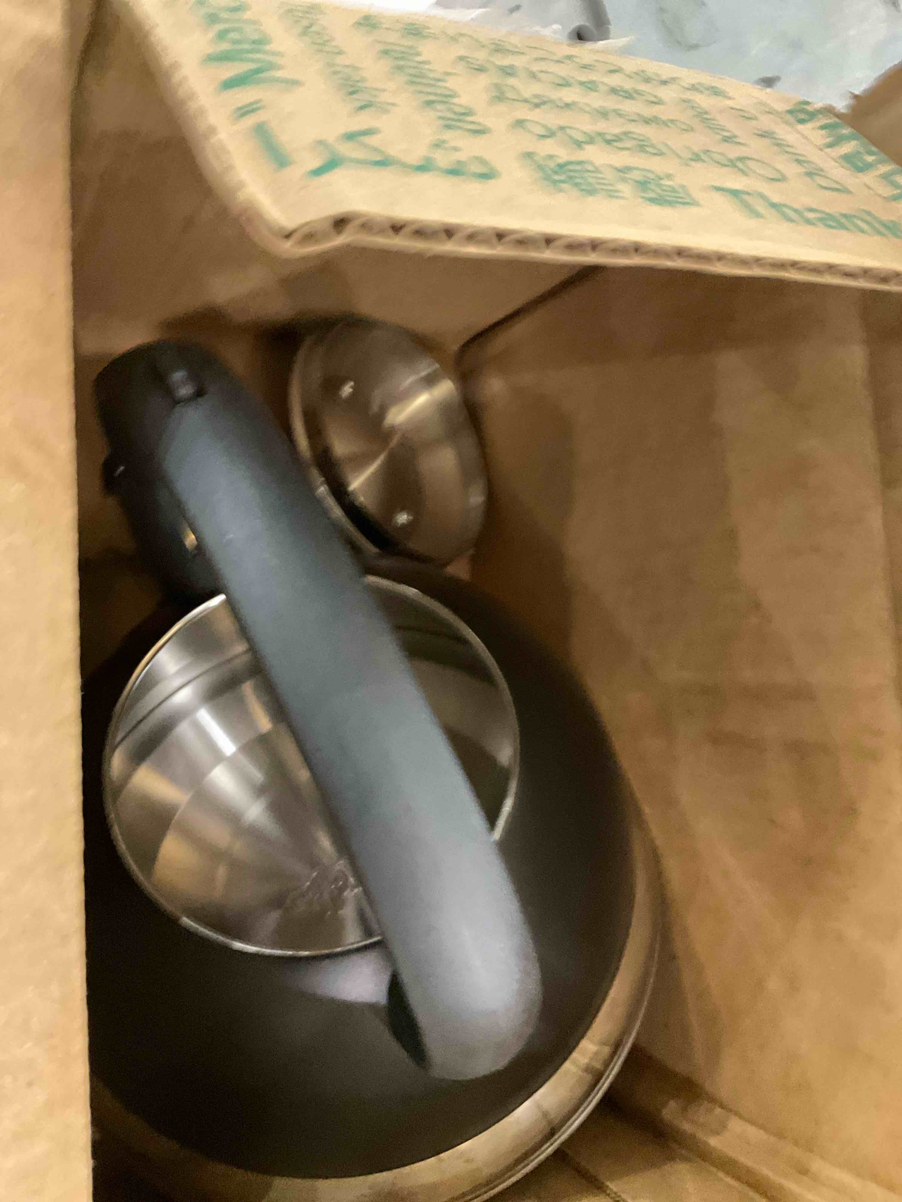 https://s3.amazonaws.com/lotting-images-prod/bidfta/PPE2539635_1751898793979.jpeg