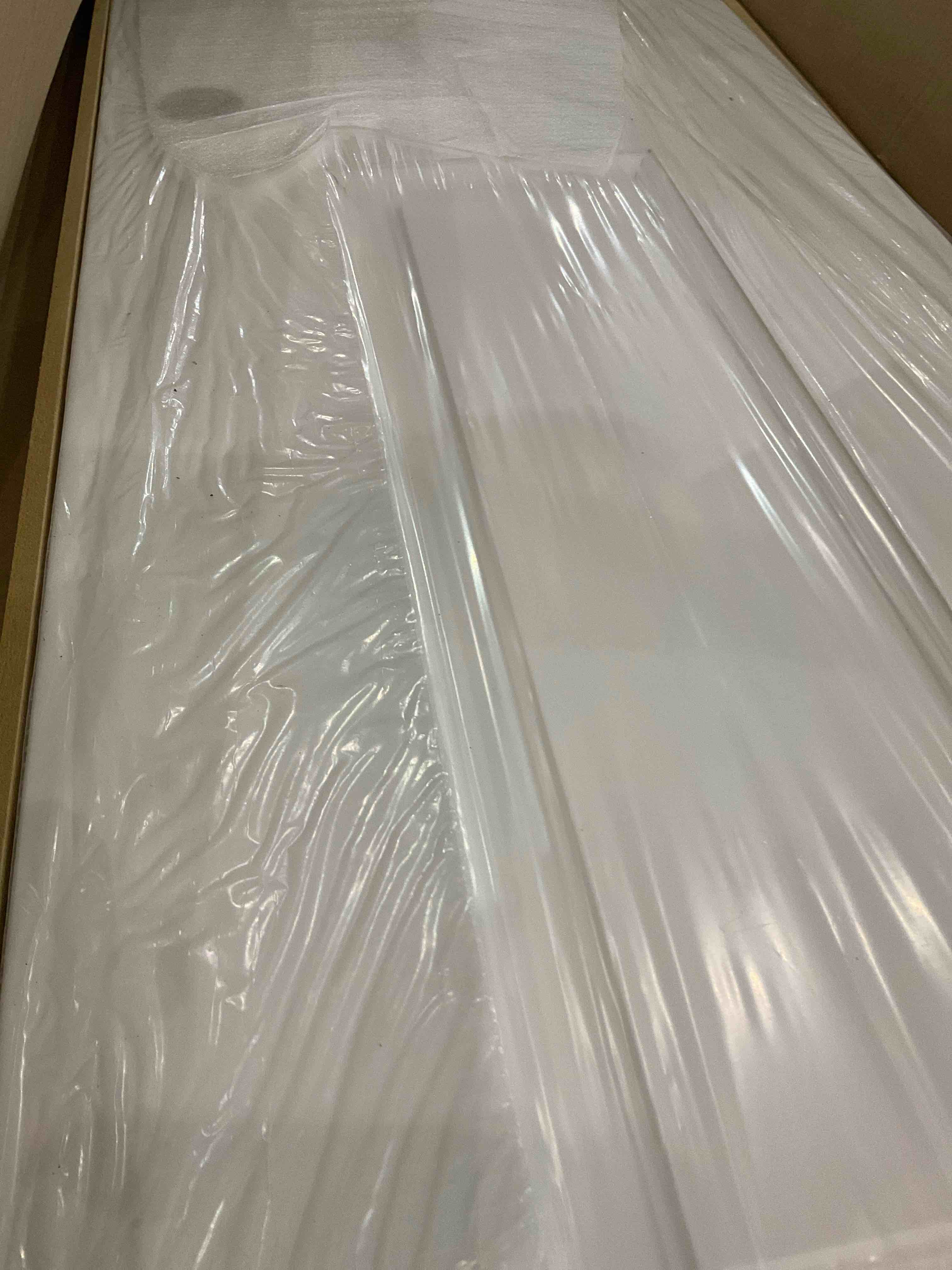 https://s3.amazonaws.com/lotting-images-prod/bidfta/PPE2539704_1751908498812.jpeg