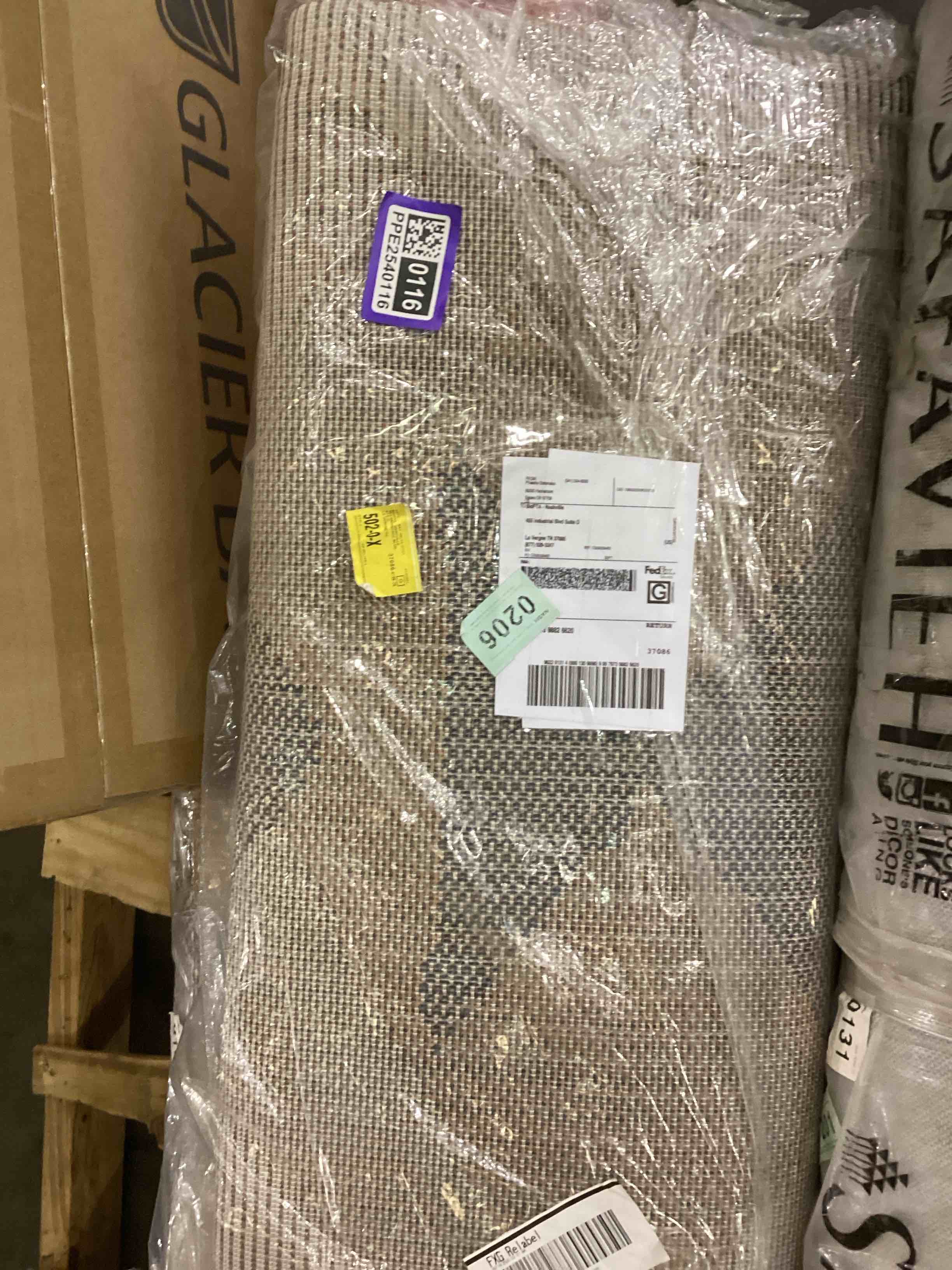 https://s3.amazonaws.com/lotting-images-prod/bidfta/PPE2540116_1752686318849.jpeg