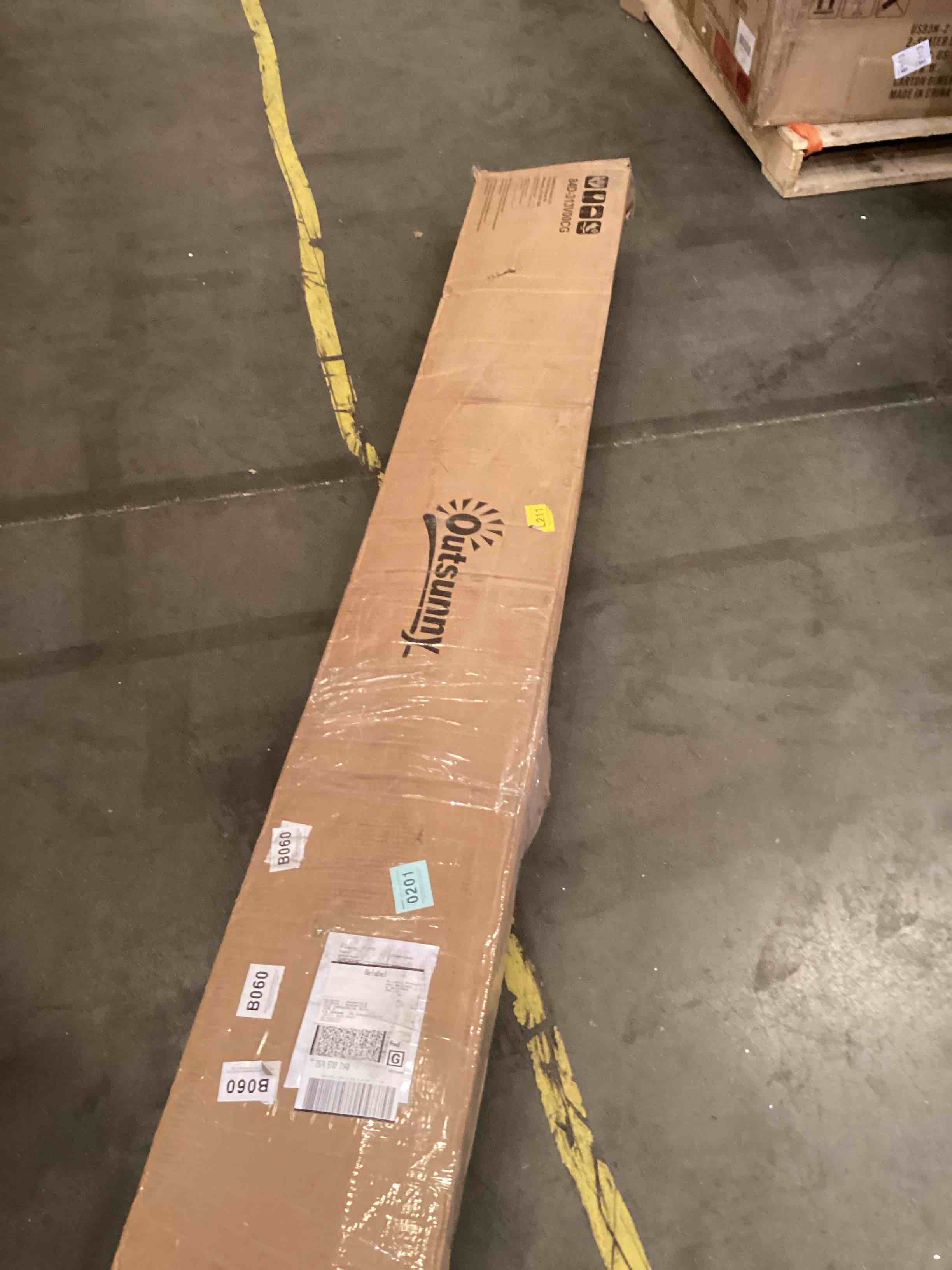 https://s3.amazonaws.com/lotting-images-prod/bidfta/PPE2540131_1752690278517.jpeg