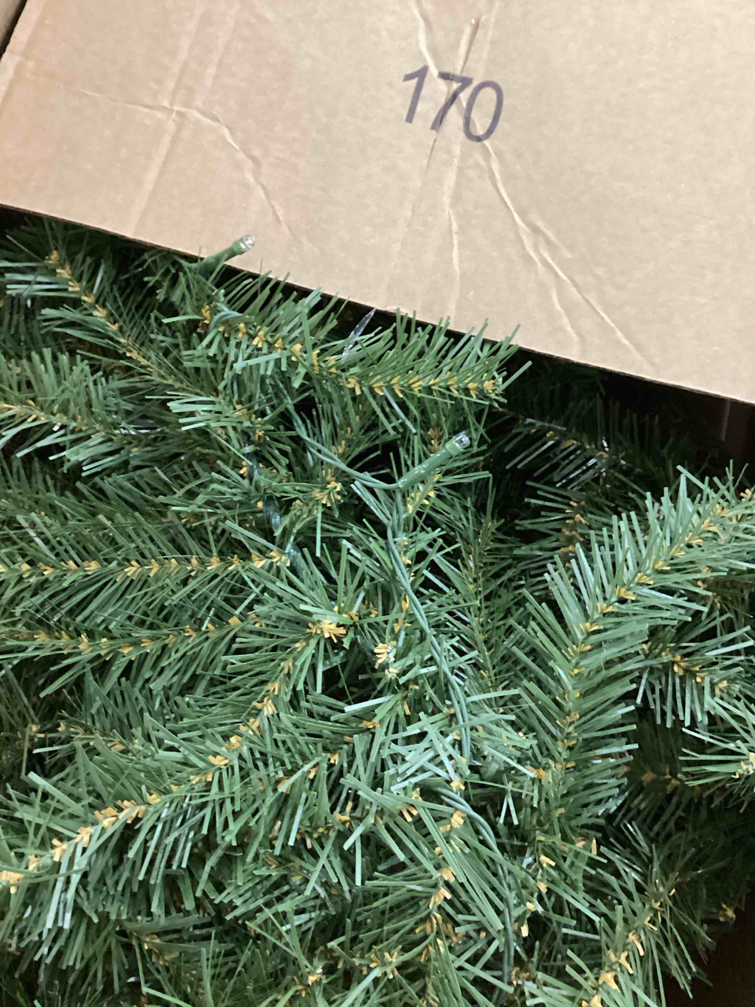 National Tree Company Pre-Lit Artificial Christmas Garland, Green, Norwood Fir, White Lights, Battery Operated, Christmas Collection, 9 Feet