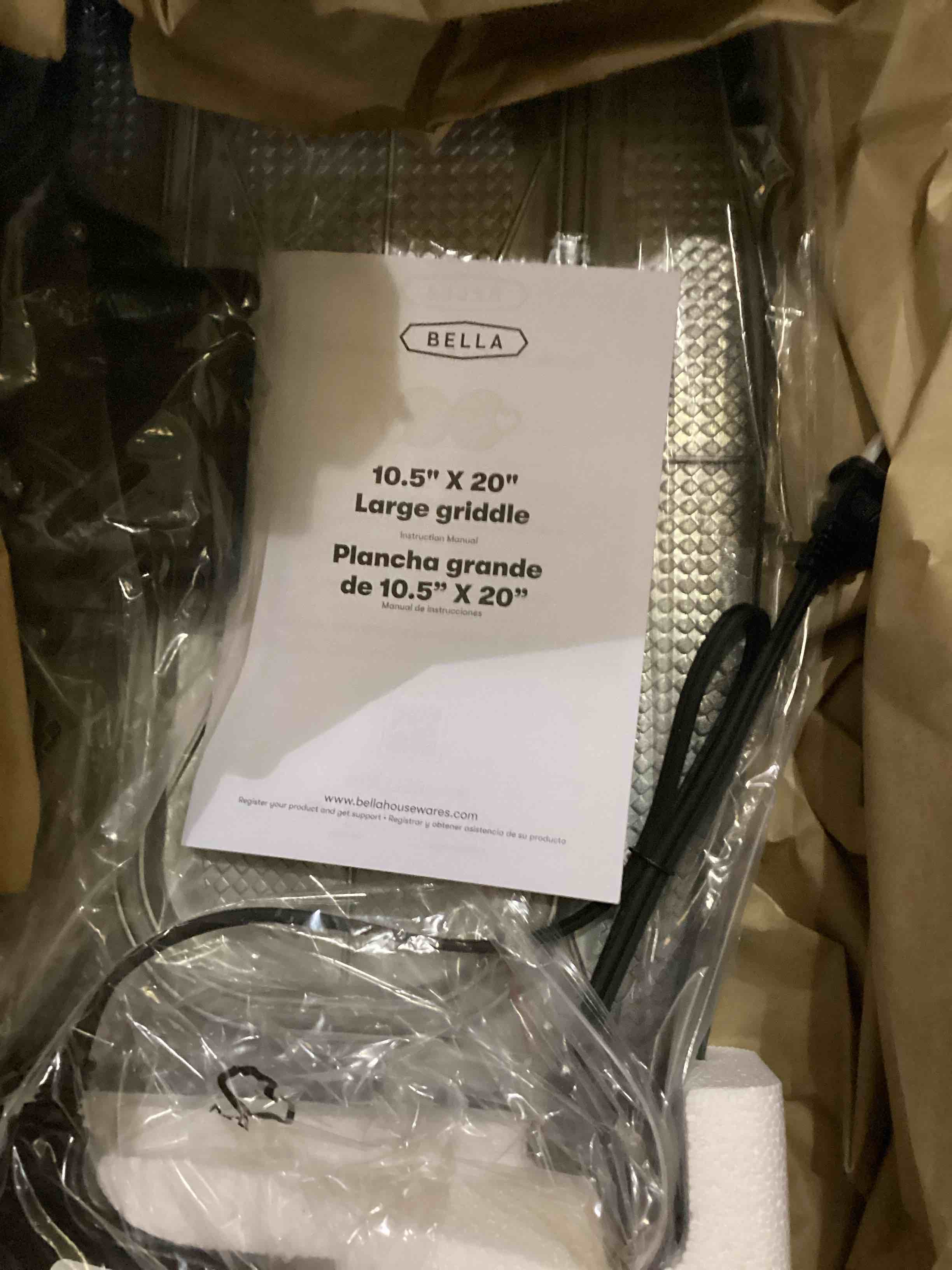 https://s3.amazonaws.com/lotting-images-prod/bidfta/PPE2540908_1753361456574.jpeg