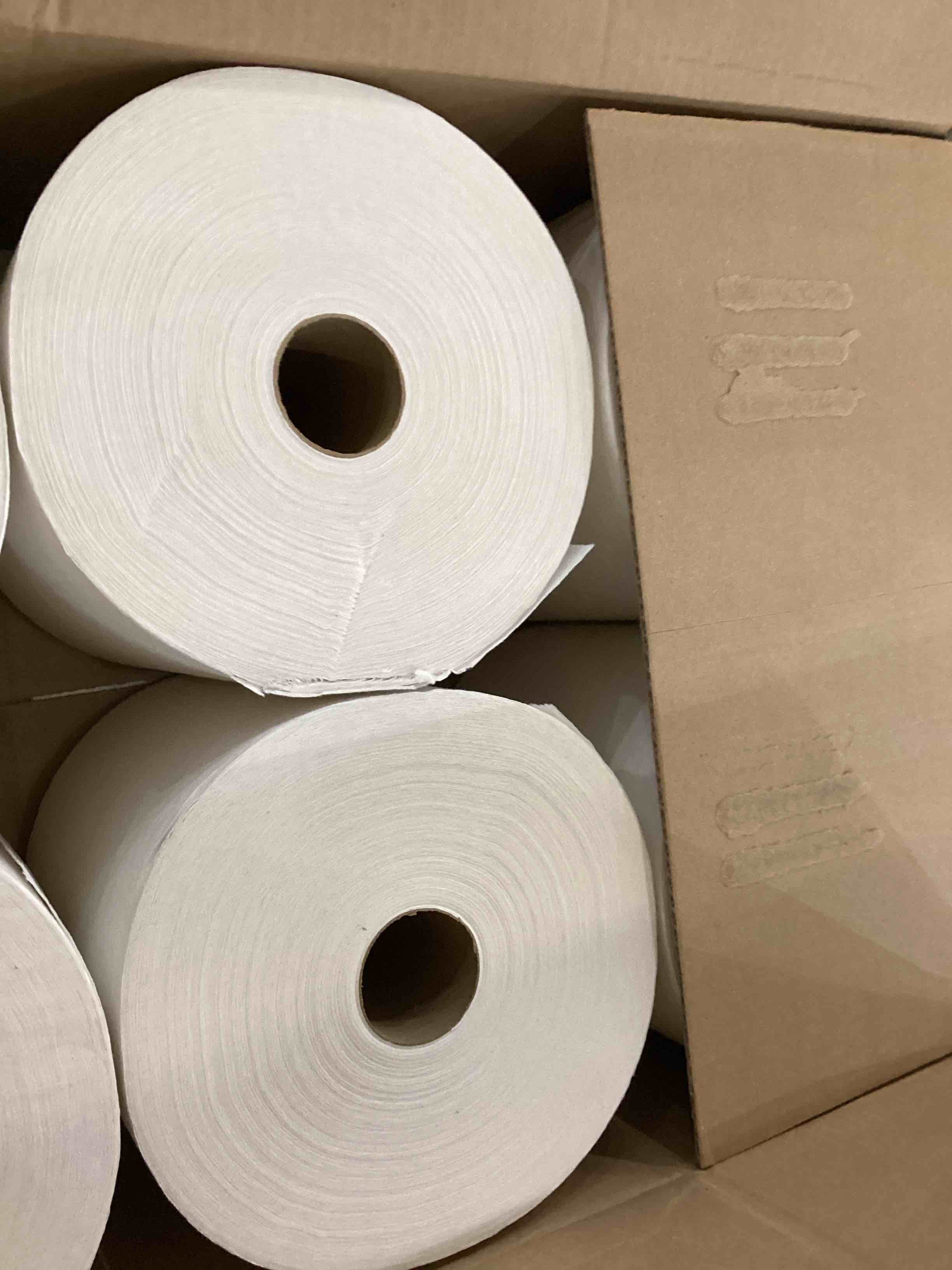 Scott Essential Plus Hard Roll Towels 8  x 600 ft  1.75  Core dia  White  6 Rolls/CT