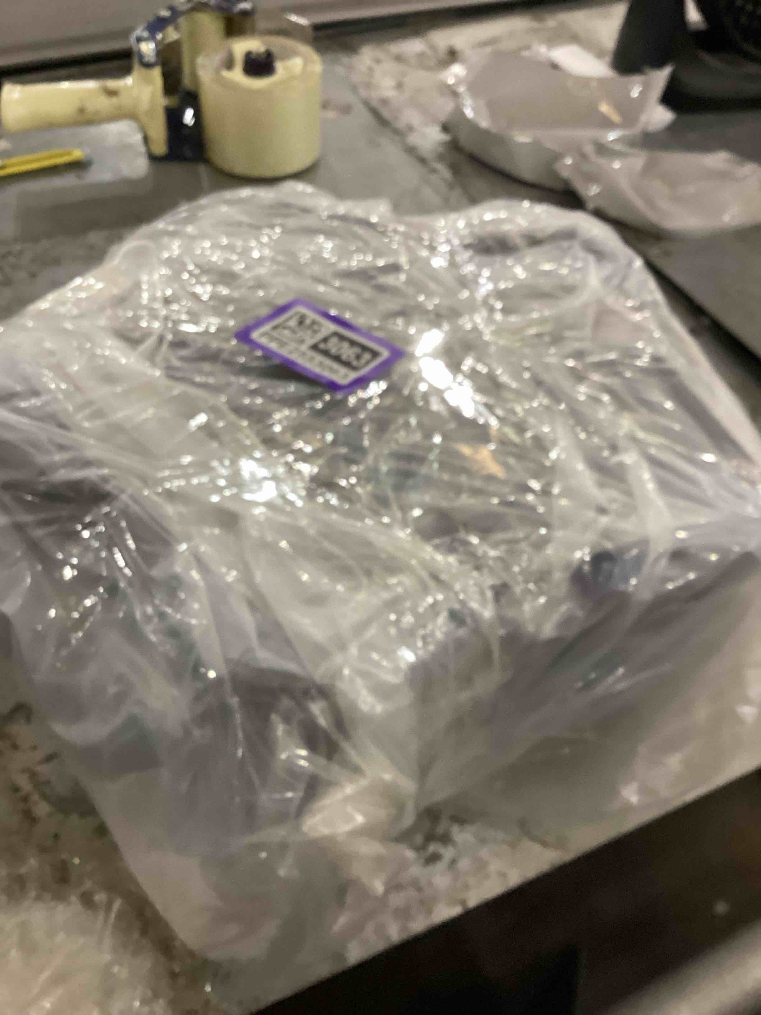 https://s3.amazonaws.com/lotting-images-prod/bidfta/PPE2541139_1753368038632.jpeg
