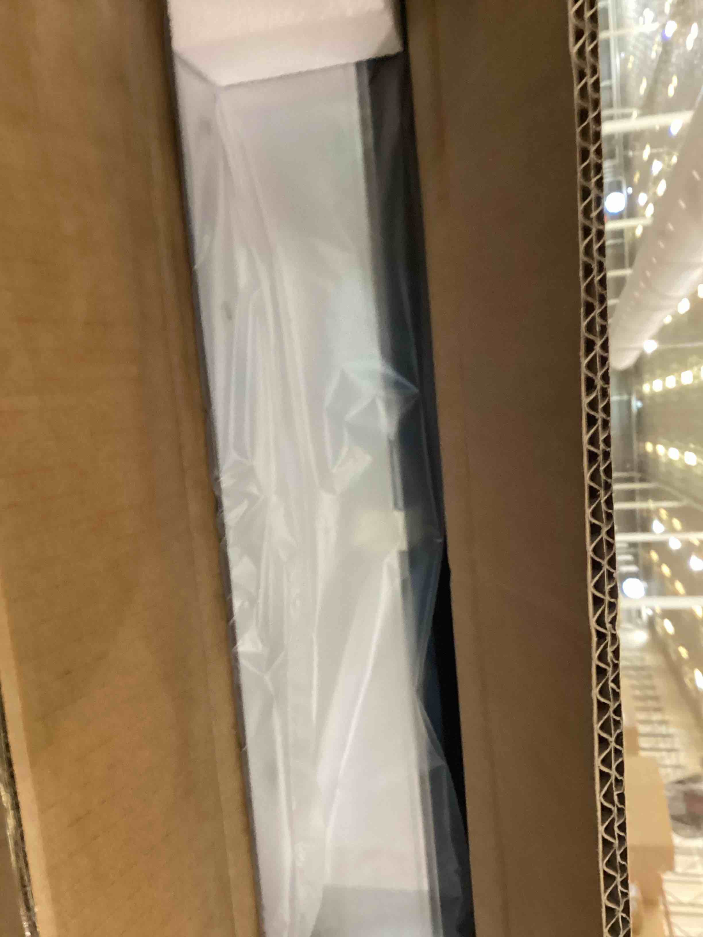 https://s3.amazonaws.com/lotting-images-prod/bidfta/PPE2541181_1753368498704.jpeg