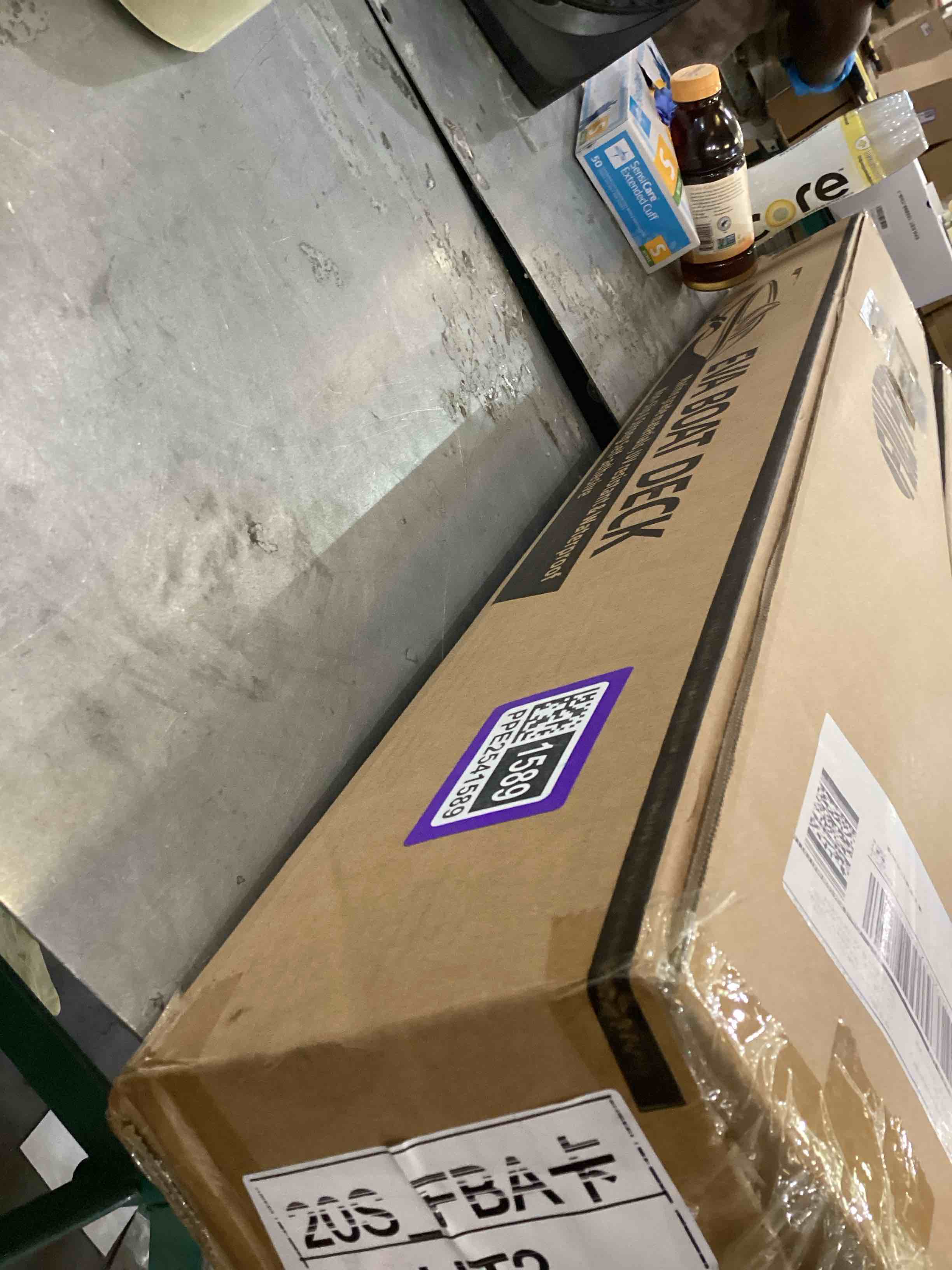 https://s3.amazonaws.com/lotting-images-prod/bidfta/PPE2541592_1753380631397.jpeg