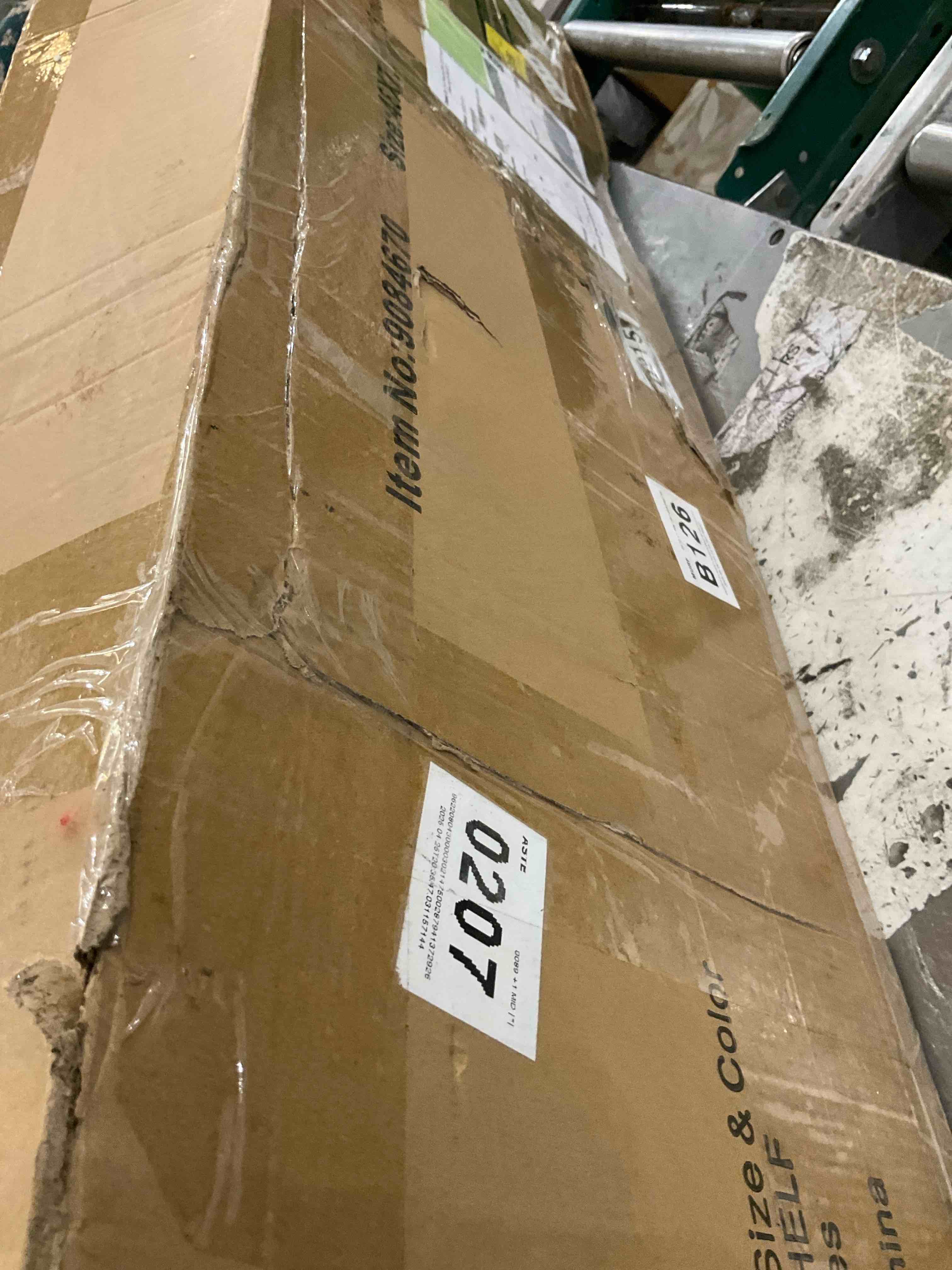 https://s3.amazonaws.com/lotting-images-prod/bidfta/PPE2542006_1751897625750.jpeg