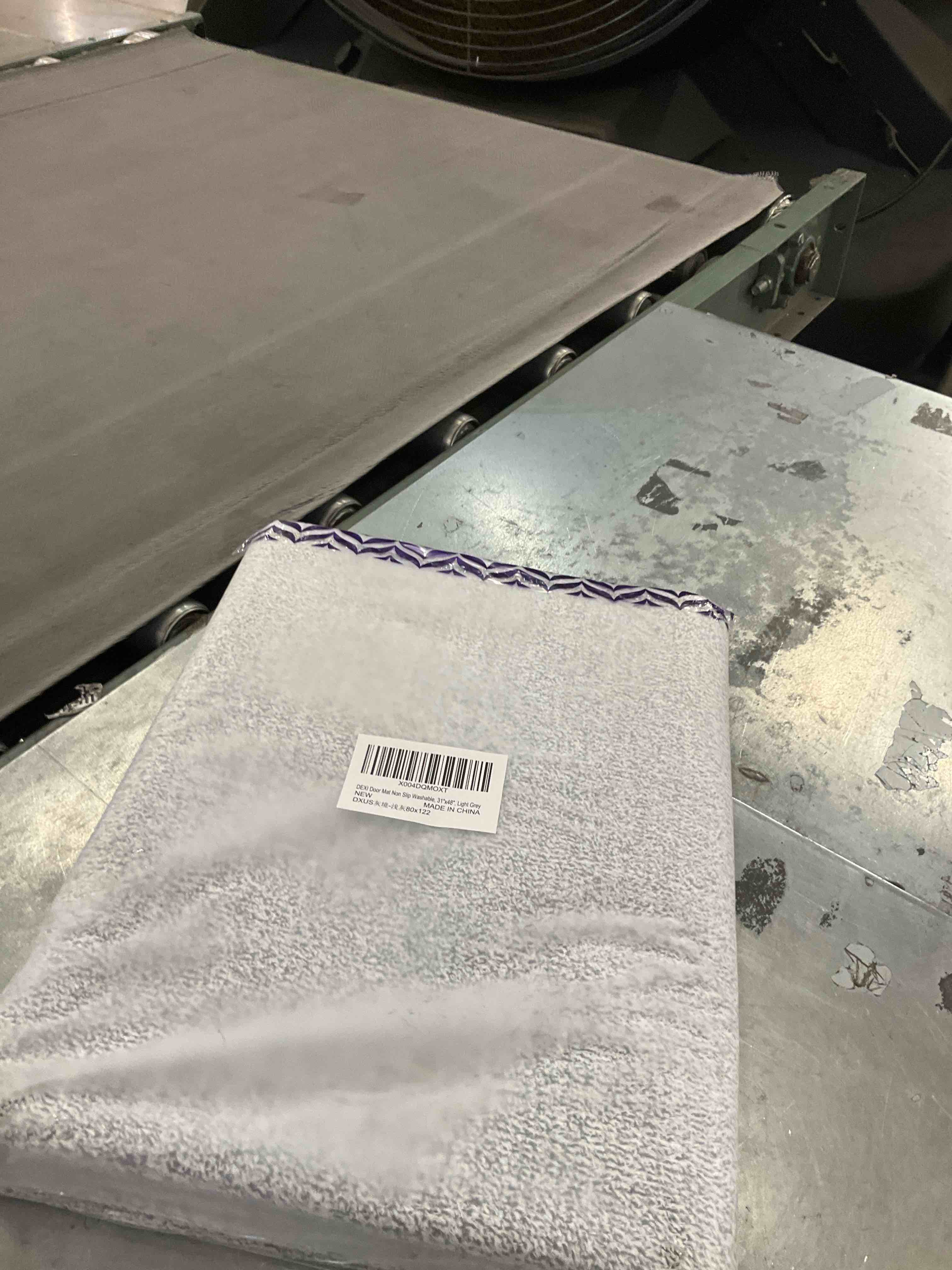 https://s3.amazonaws.com/lotting-images-prod/bidfta/PPE2542008_1751906480666.jpeg