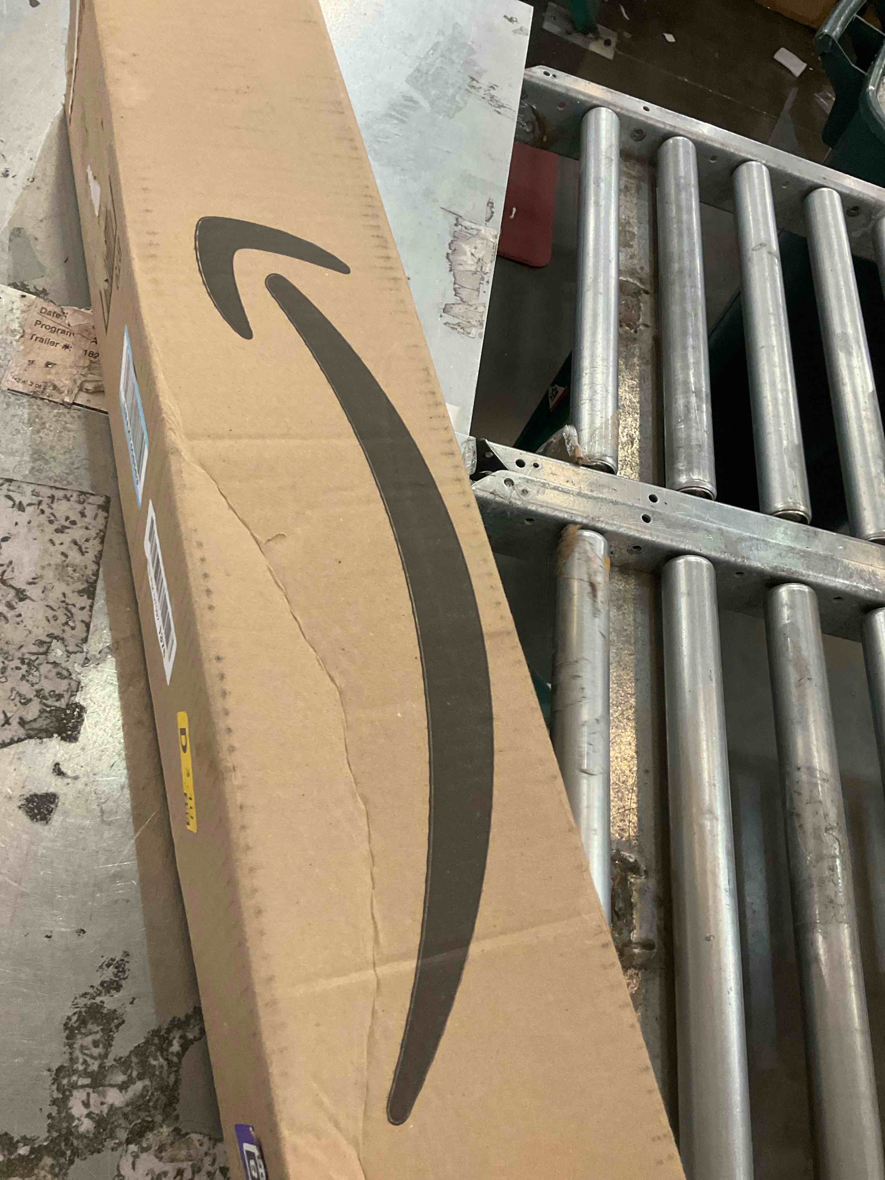 https://s3.amazonaws.com/lotting-images-prod/bidfta/PPE2542398_1751994819903.jpeg