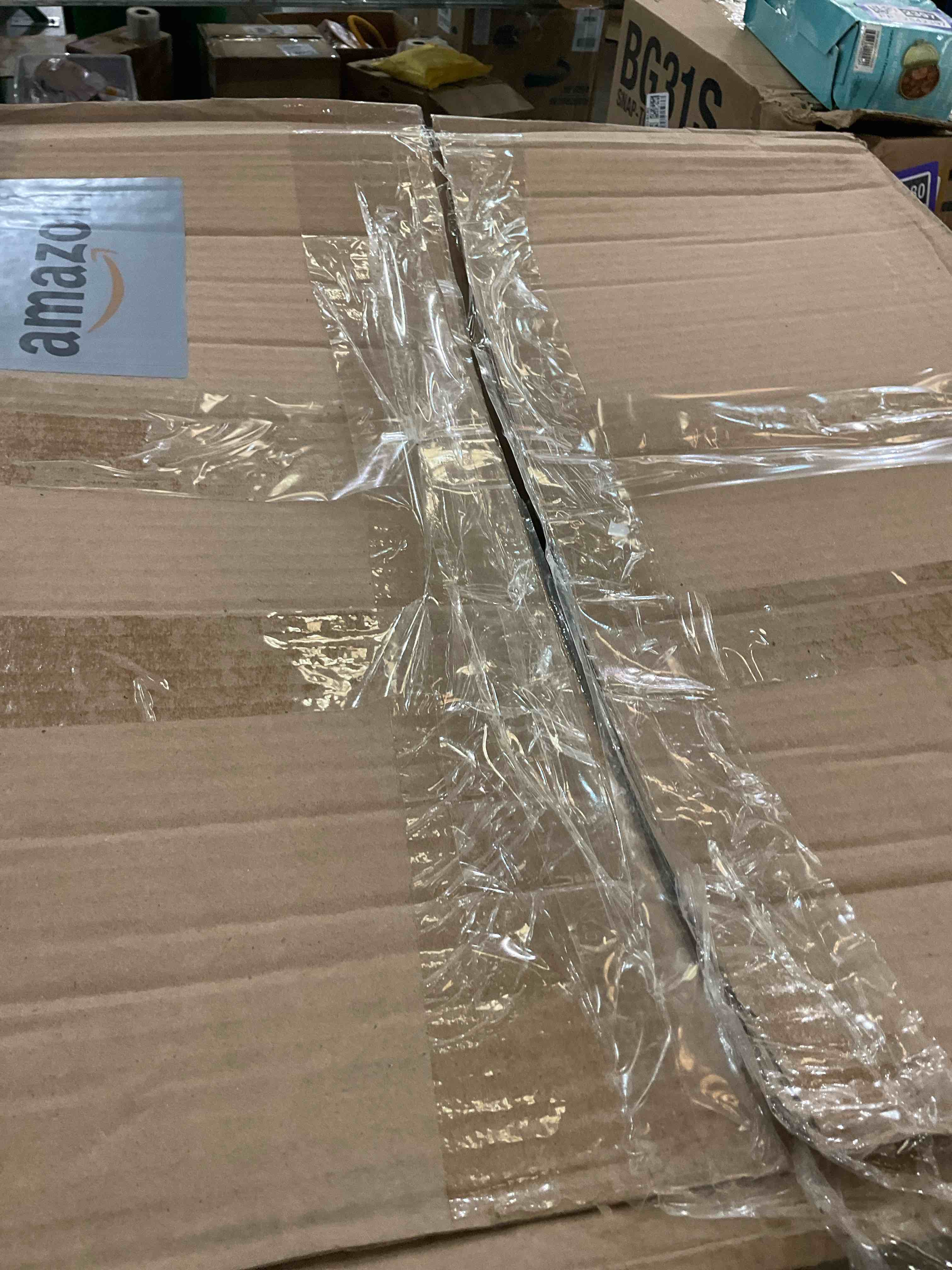 https://s3.amazonaws.com/lotting-images-prod/bidfta/PPE2542401_1751993413011.jpeg