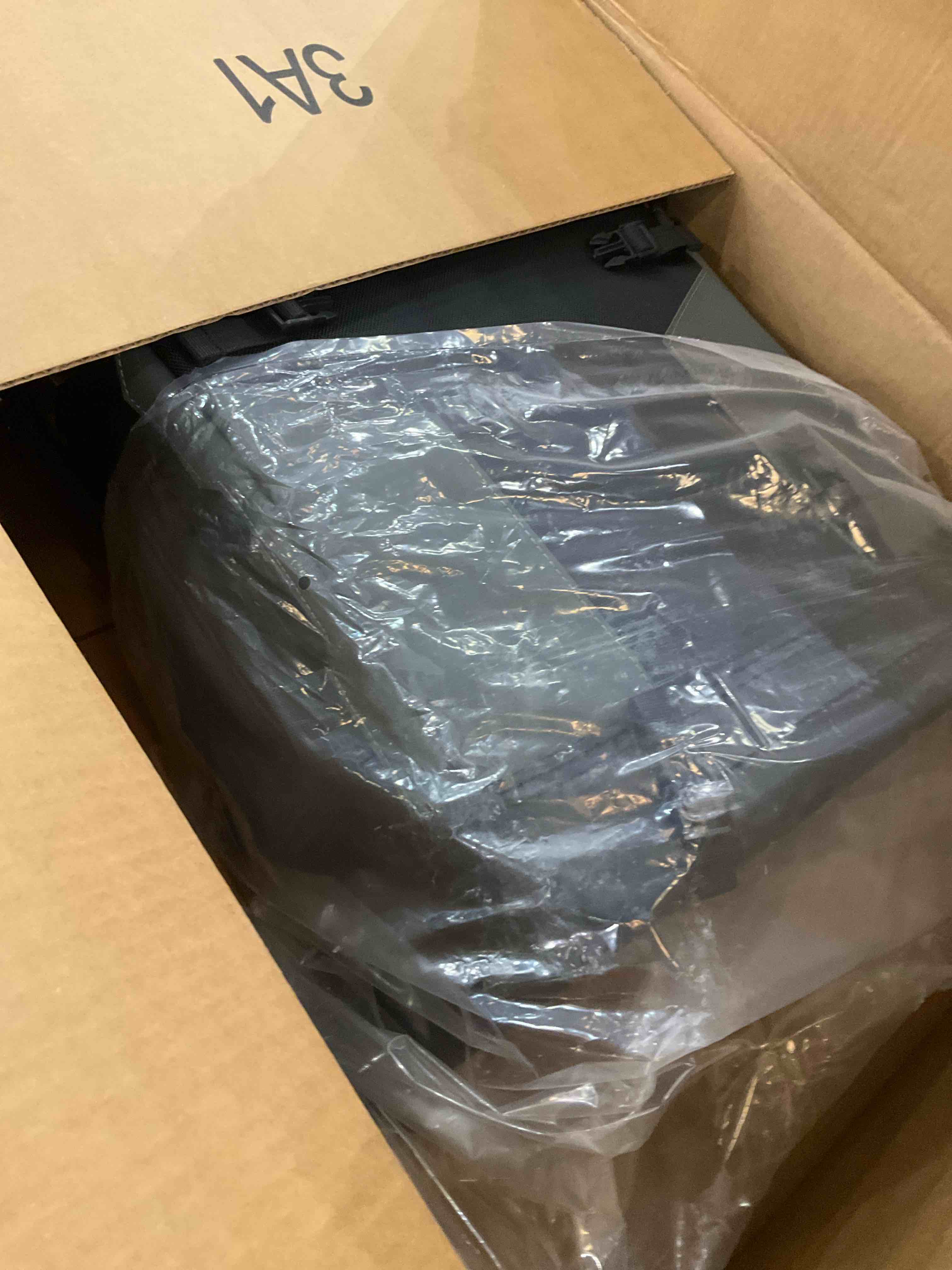 https://s3.amazonaws.com/lotting-images-prod/bidfta/PPE2542414_1751983775416.jpeg