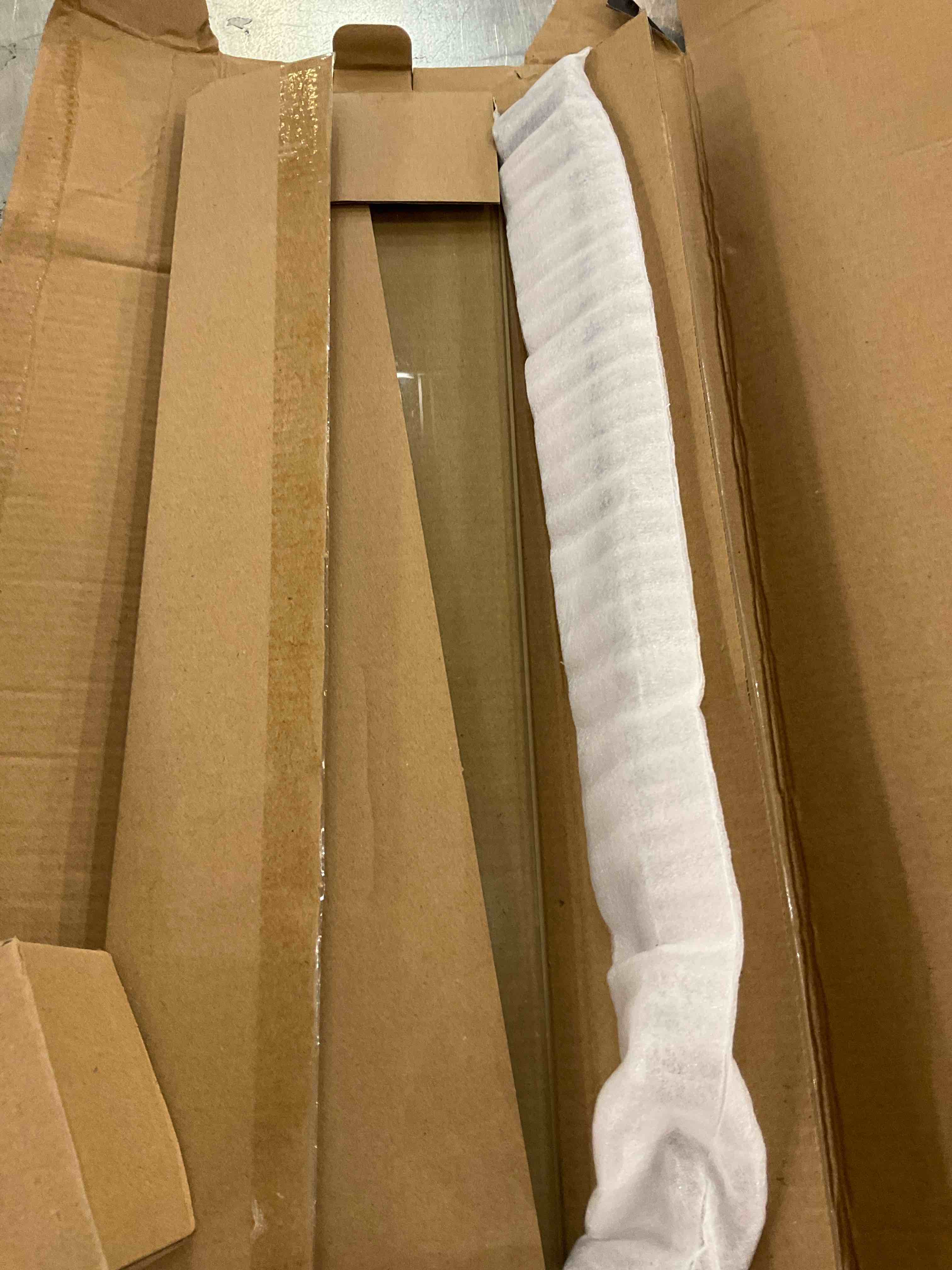 https://s3.amazonaws.com/lotting-images-prod/bidfta/PPE2542642_1751989759767.jpeg