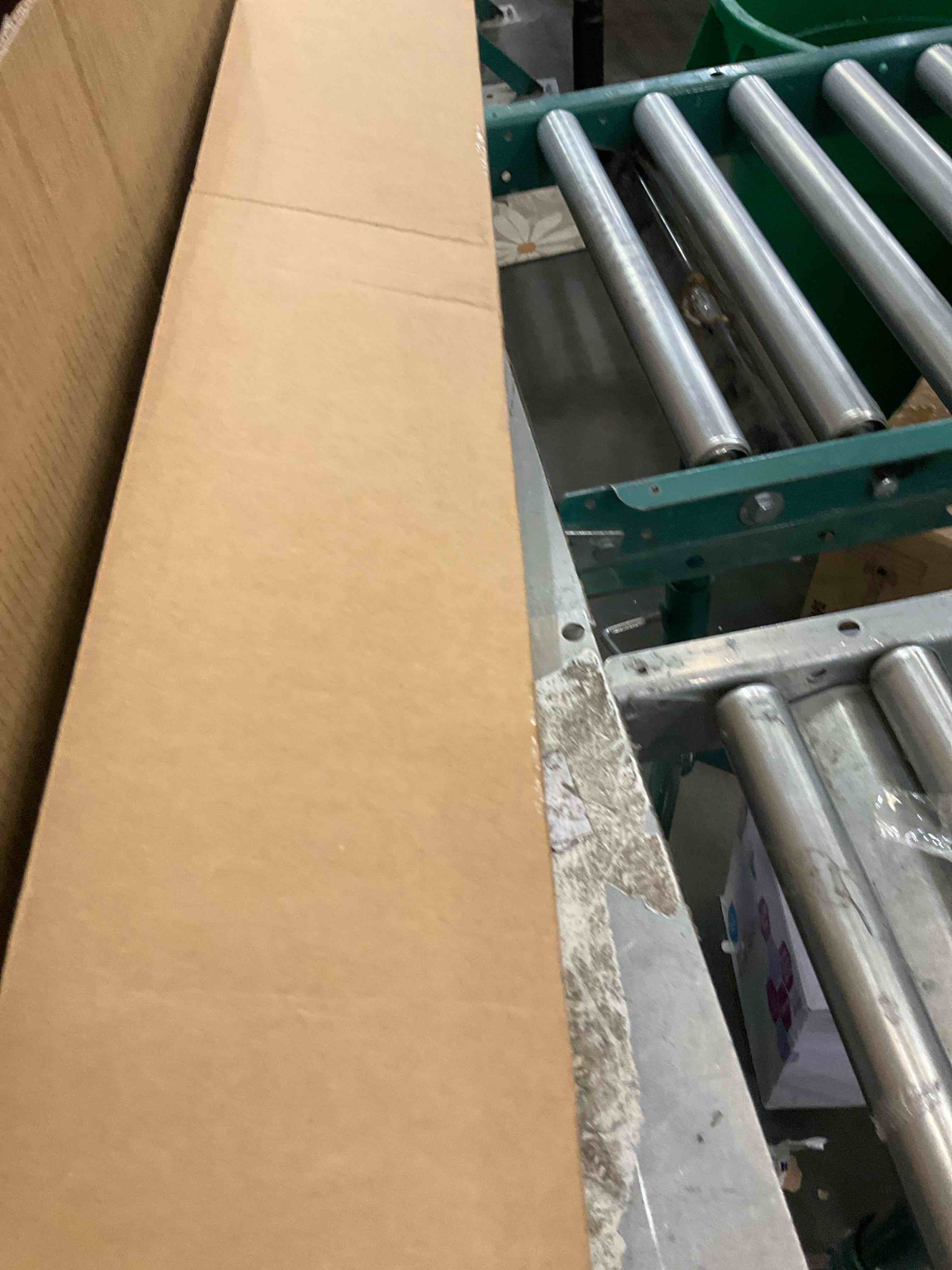 https://s3.amazonaws.com/lotting-images-prod/bidfta/PPE2542661_1751994143434.jpeg