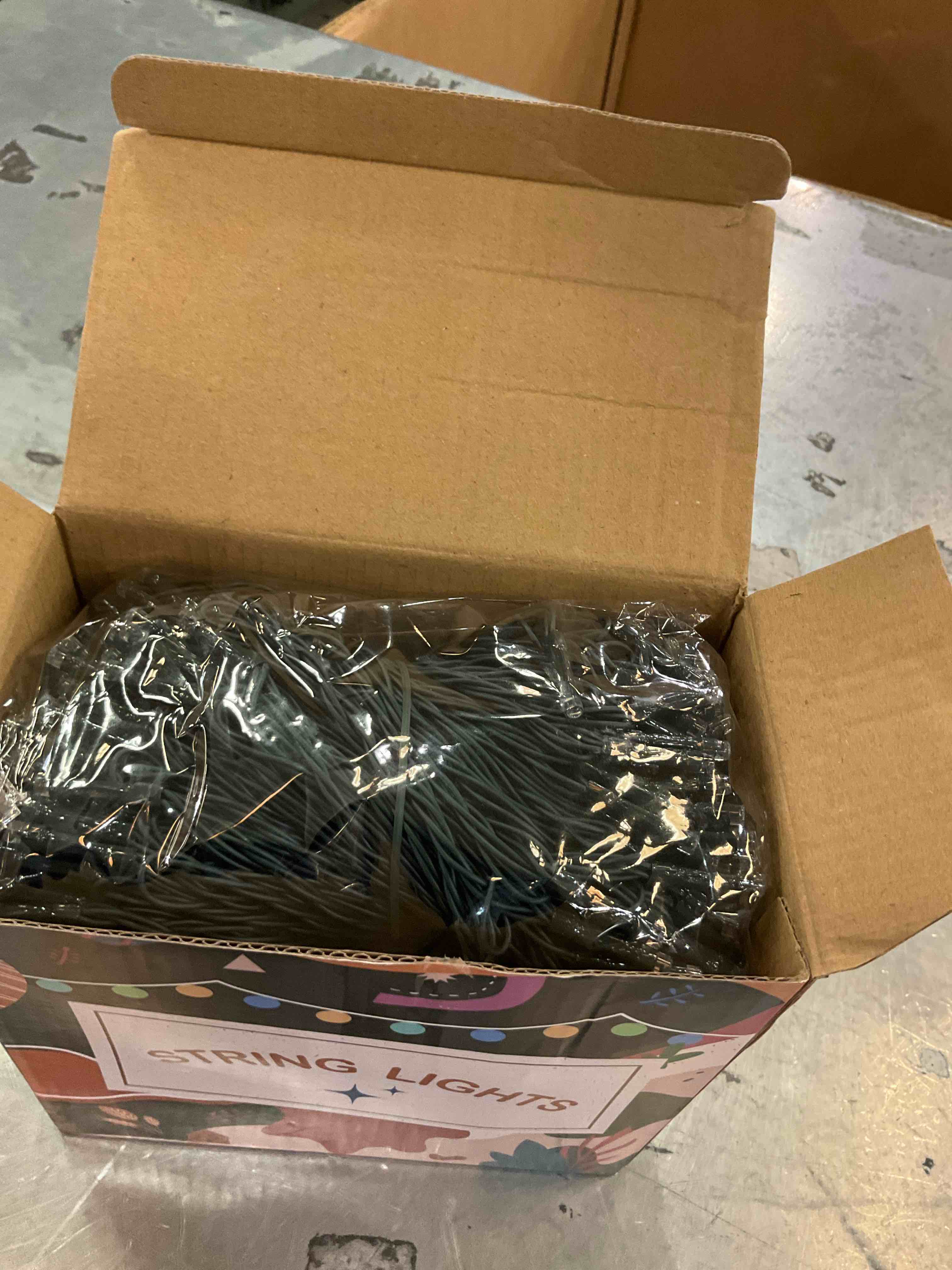 https://s3.amazonaws.com/lotting-images-prod/bidfta/PPE2542670_1751994365900.jpeg
