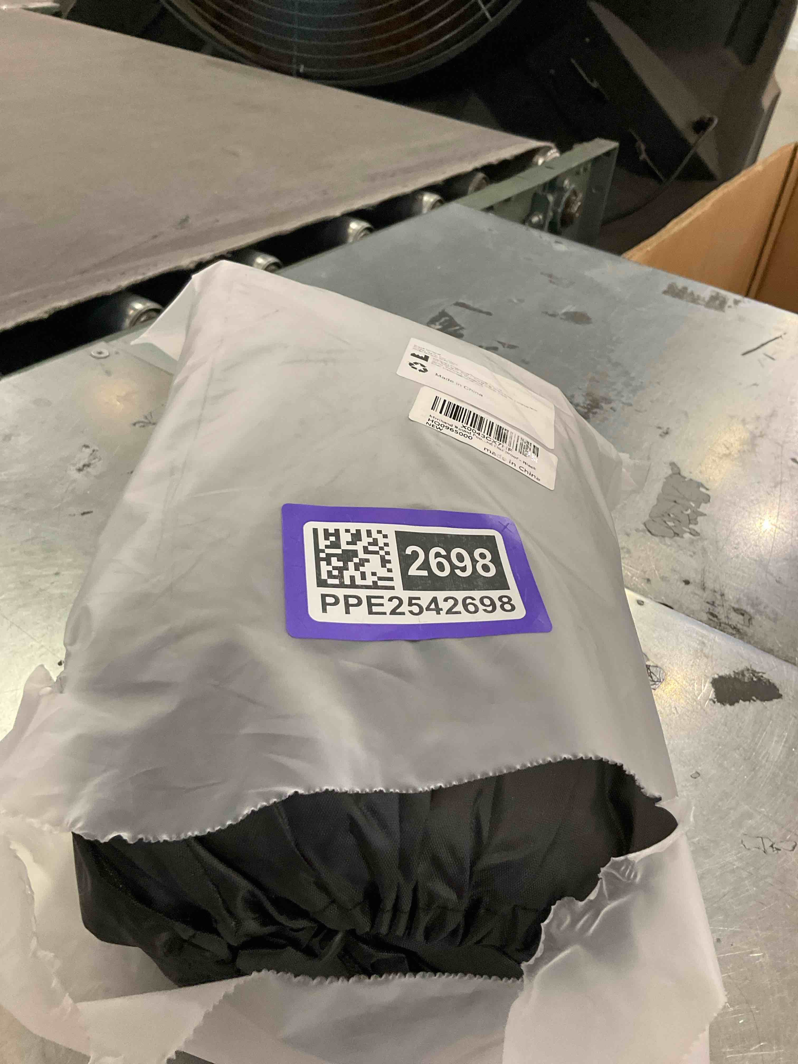 https://s3.amazonaws.com/lotting-images-prod/bidfta/PPE2542698_1751996586520.jpeg