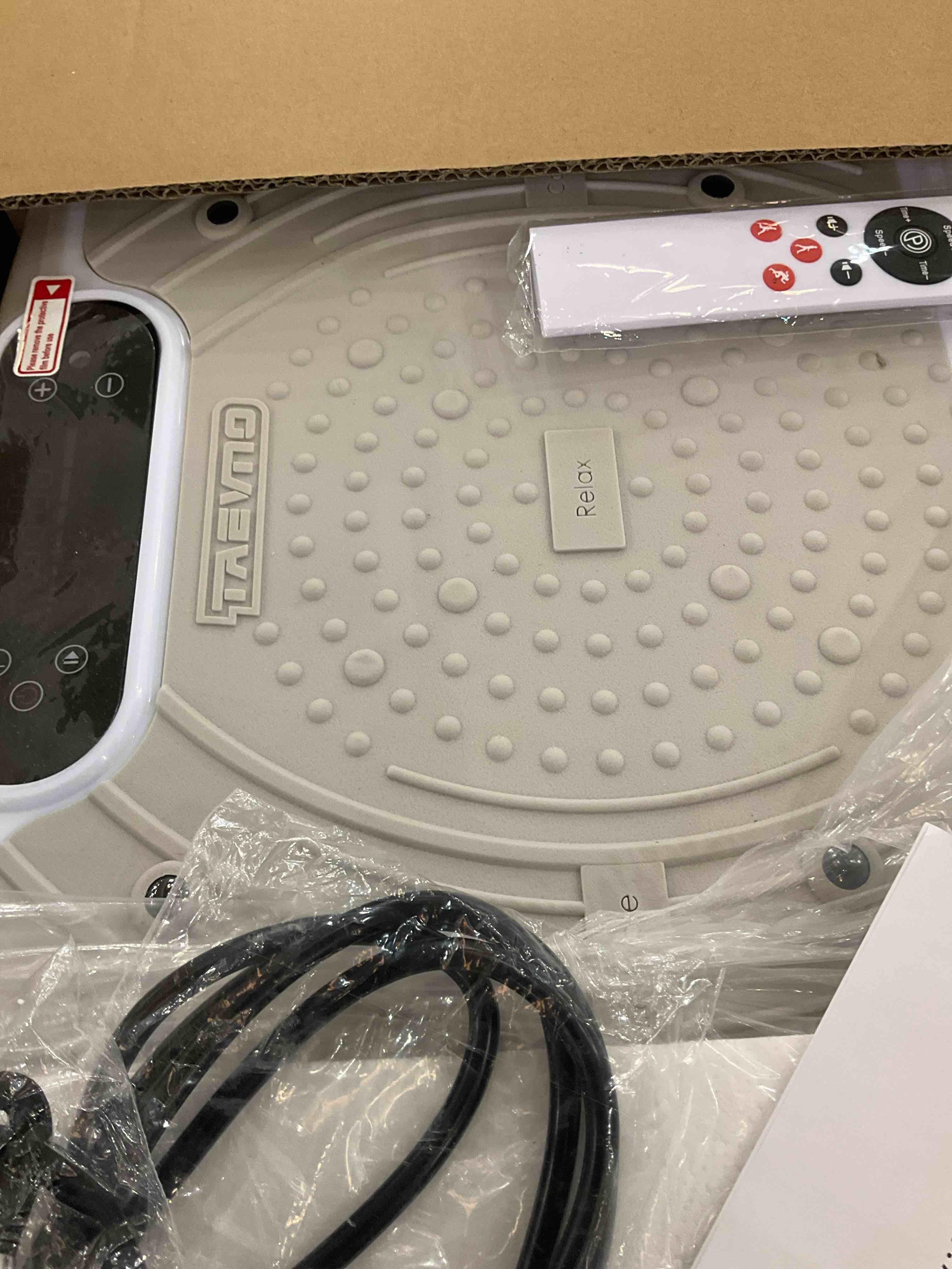 https://s3.amazonaws.com/lotting-images-prod/bidfta/PPE2542728_1752001148617.jpeg