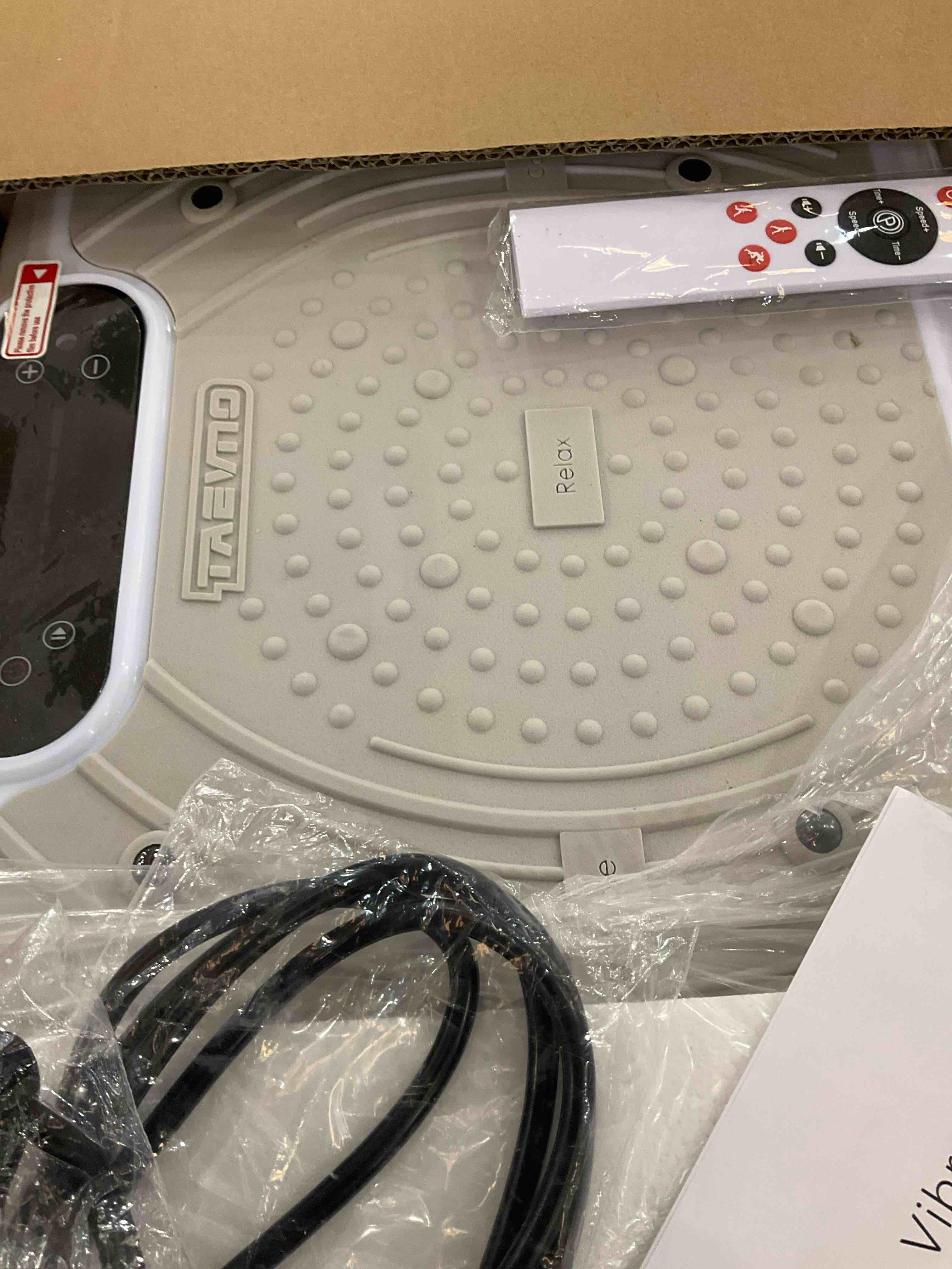https://s3.amazonaws.com/lotting-images-prod/bidfta/PPE2542728_1752001149779.jpeg