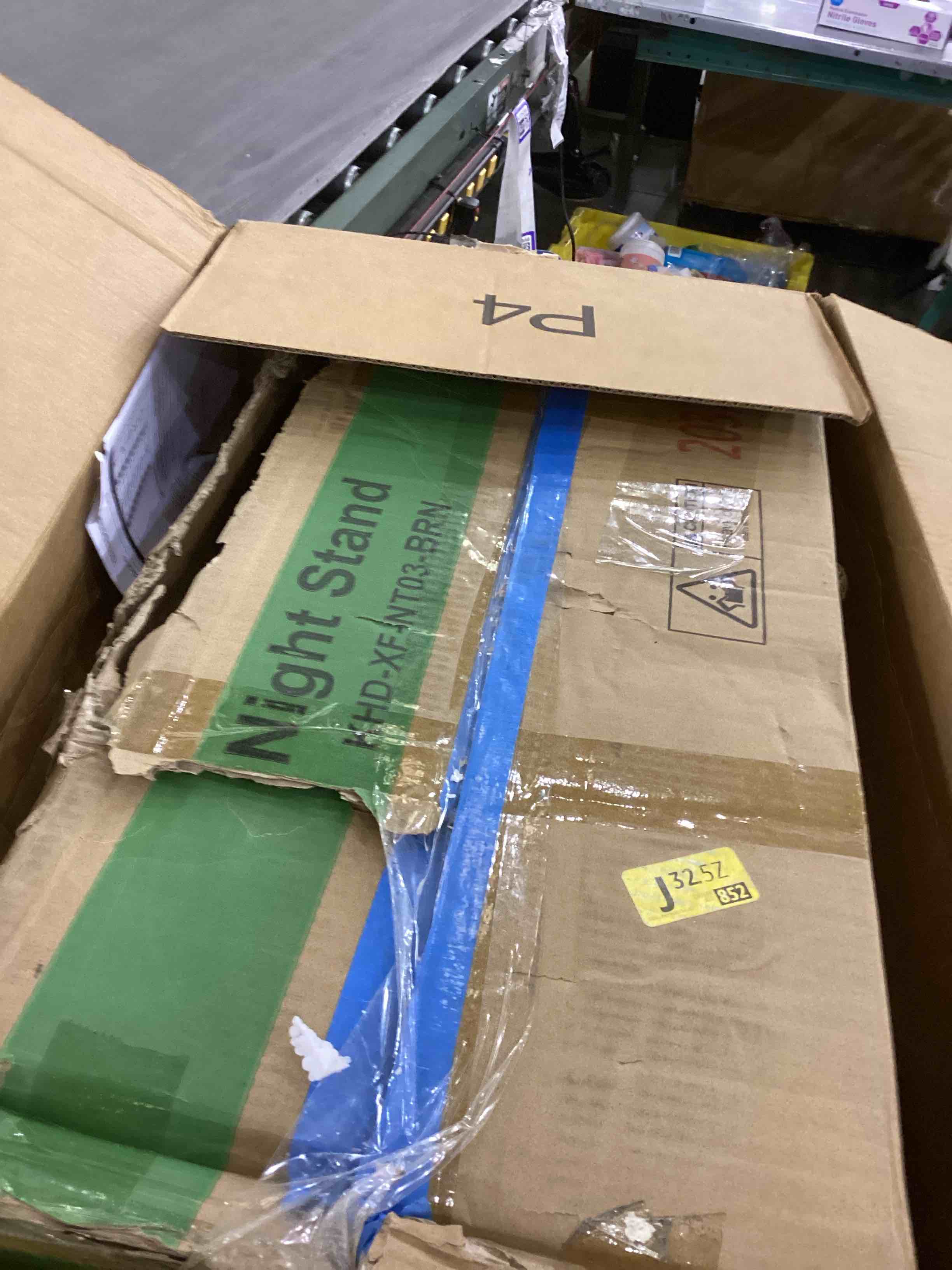 https://s3.amazonaws.com/lotting-images-prod/bidfta/PPE2542893_1752151338003.jpeg