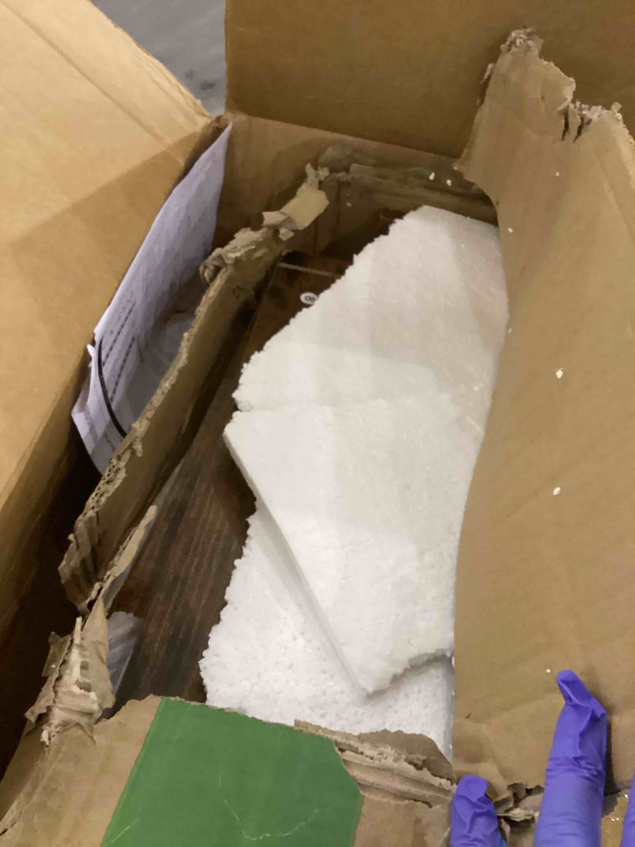 https://s3.amazonaws.com/lotting-images-prod/bidfta/PPE2542893_1752151343943.jpeg