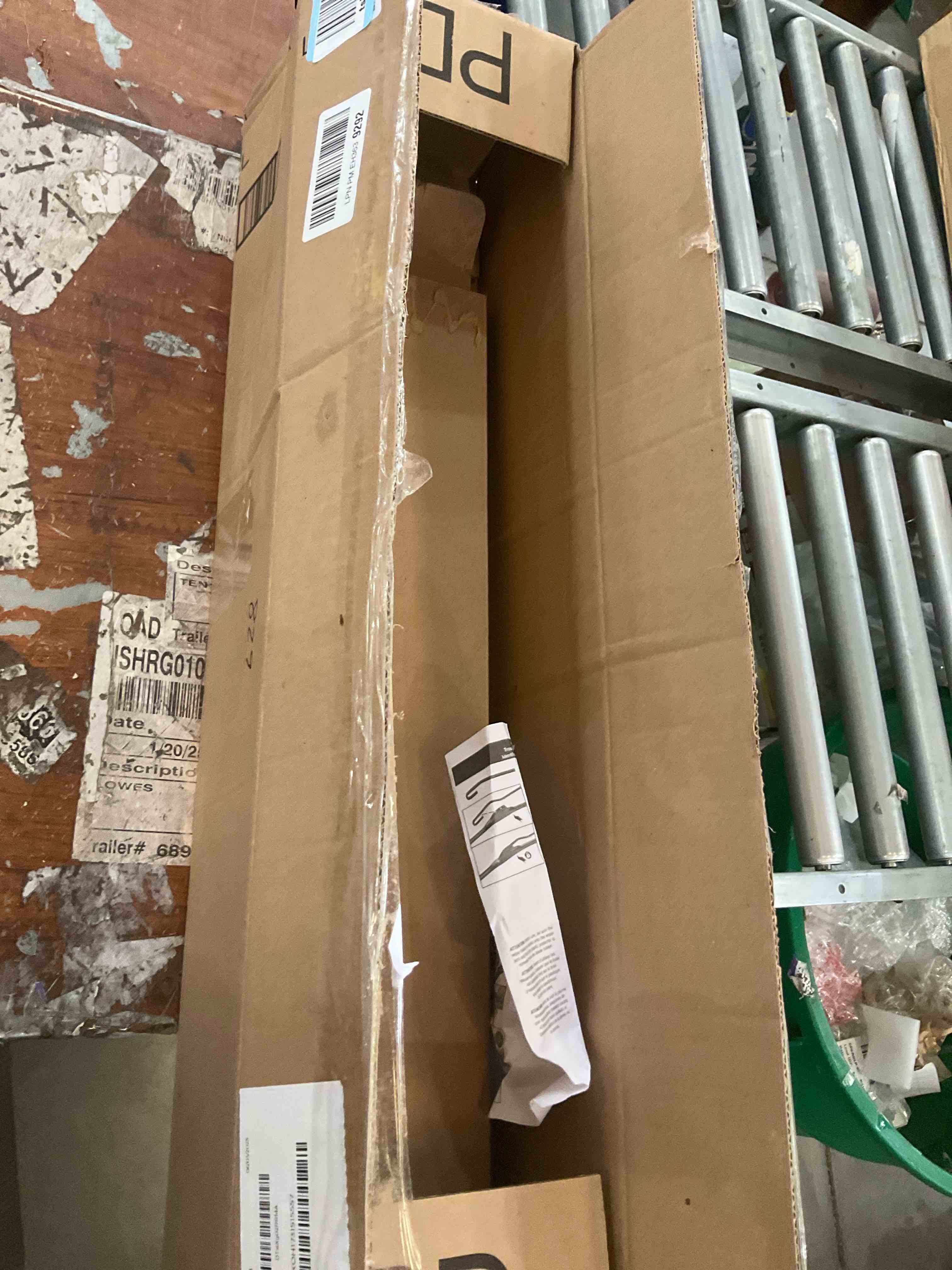 https://s3.amazonaws.com/lotting-images-prod/bidfta/PPE2542913_1752001018203.jpeg
