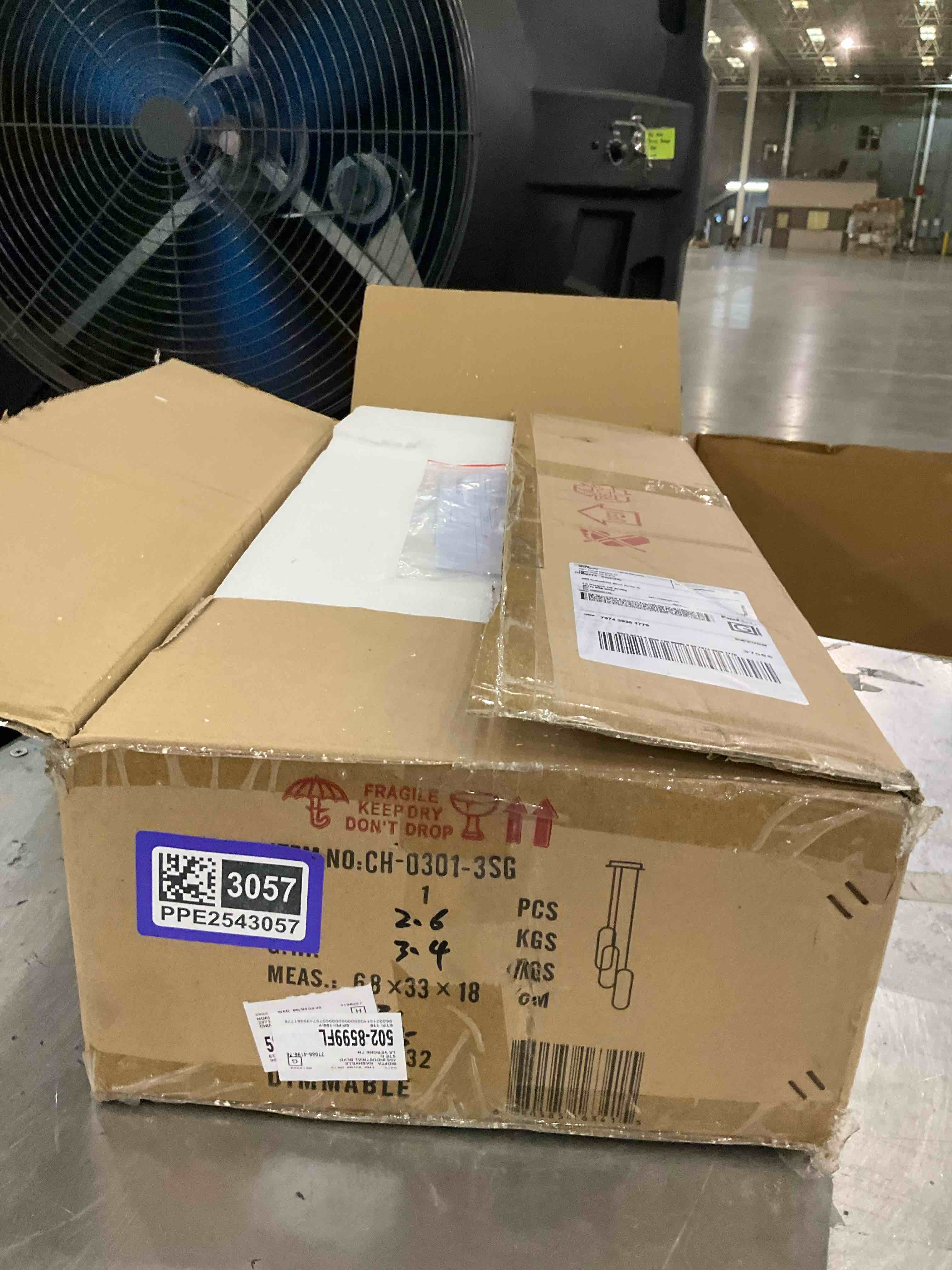 https://s3.amazonaws.com/lotting-images-prod/bidfta/PPE2543057_1752063885138.jpeg