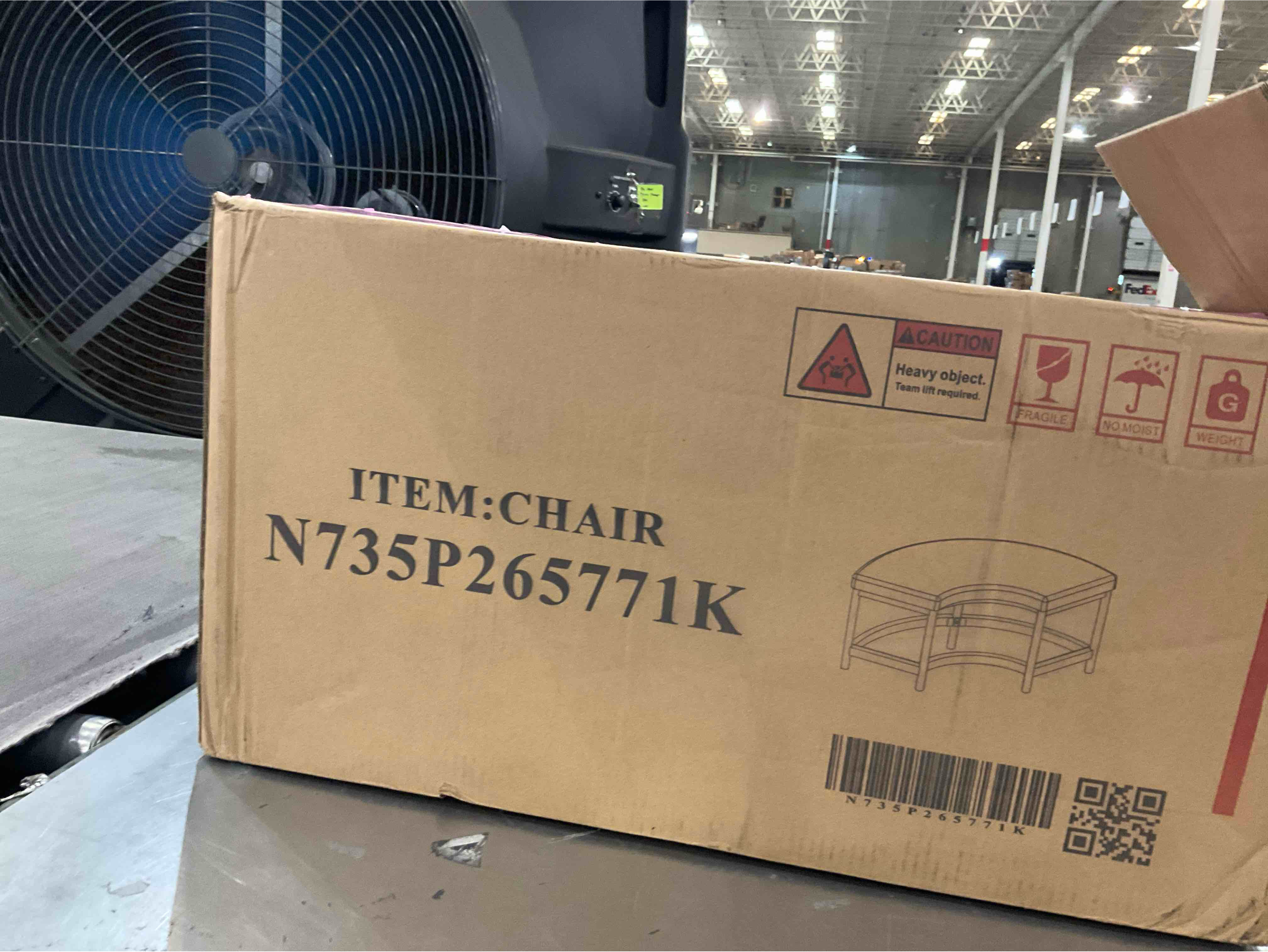https://s3.amazonaws.com/lotting-images-prod/bidfta/PPE2543110_1752068313022.jpeg