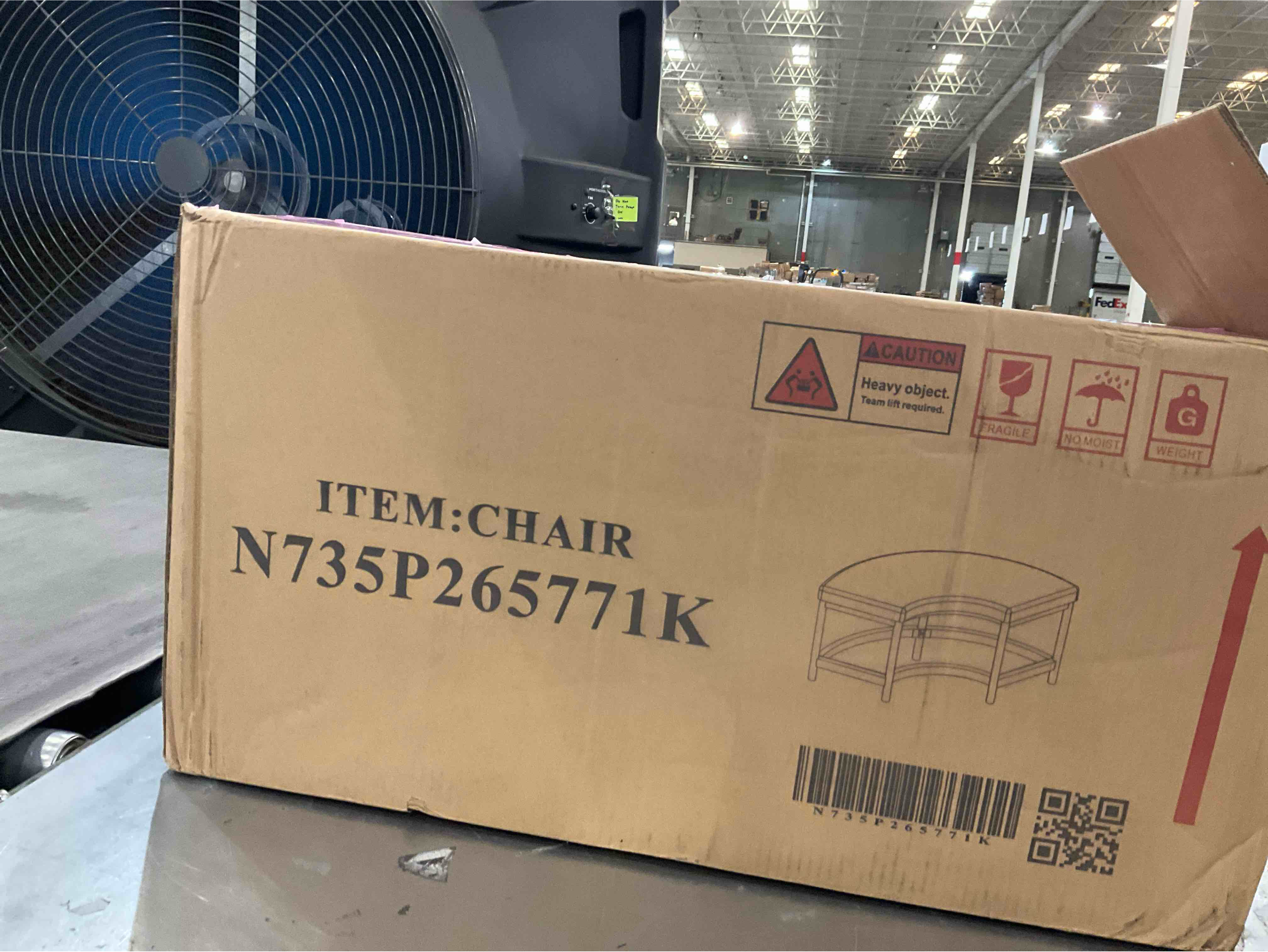 https://s3.amazonaws.com/lotting-images-prod/bidfta/PPE2543110_1752068314054.jpeg