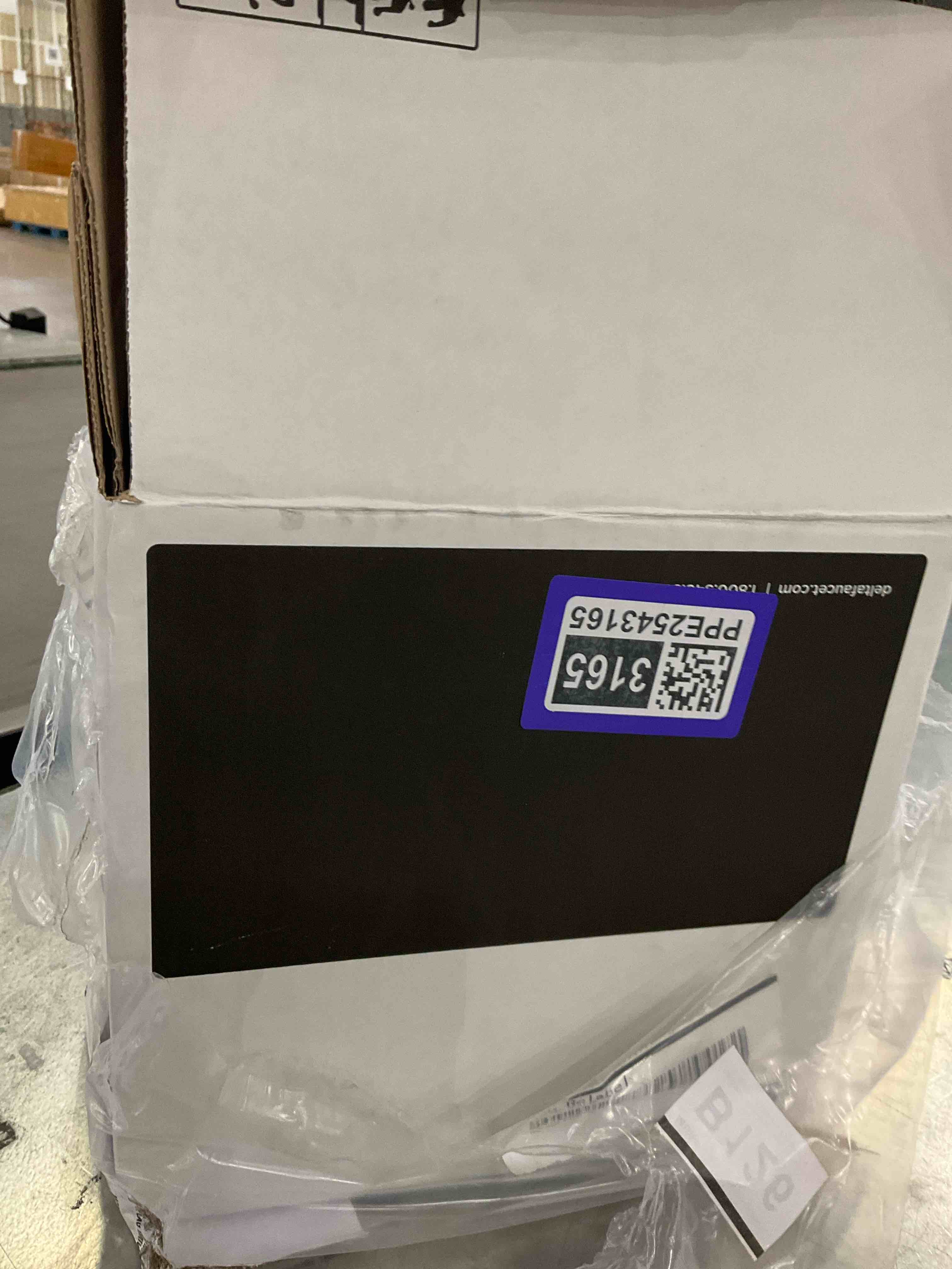https://s3.amazonaws.com/lotting-images-prod/bidfta/PPE2543165_1752072352472.jpeg
