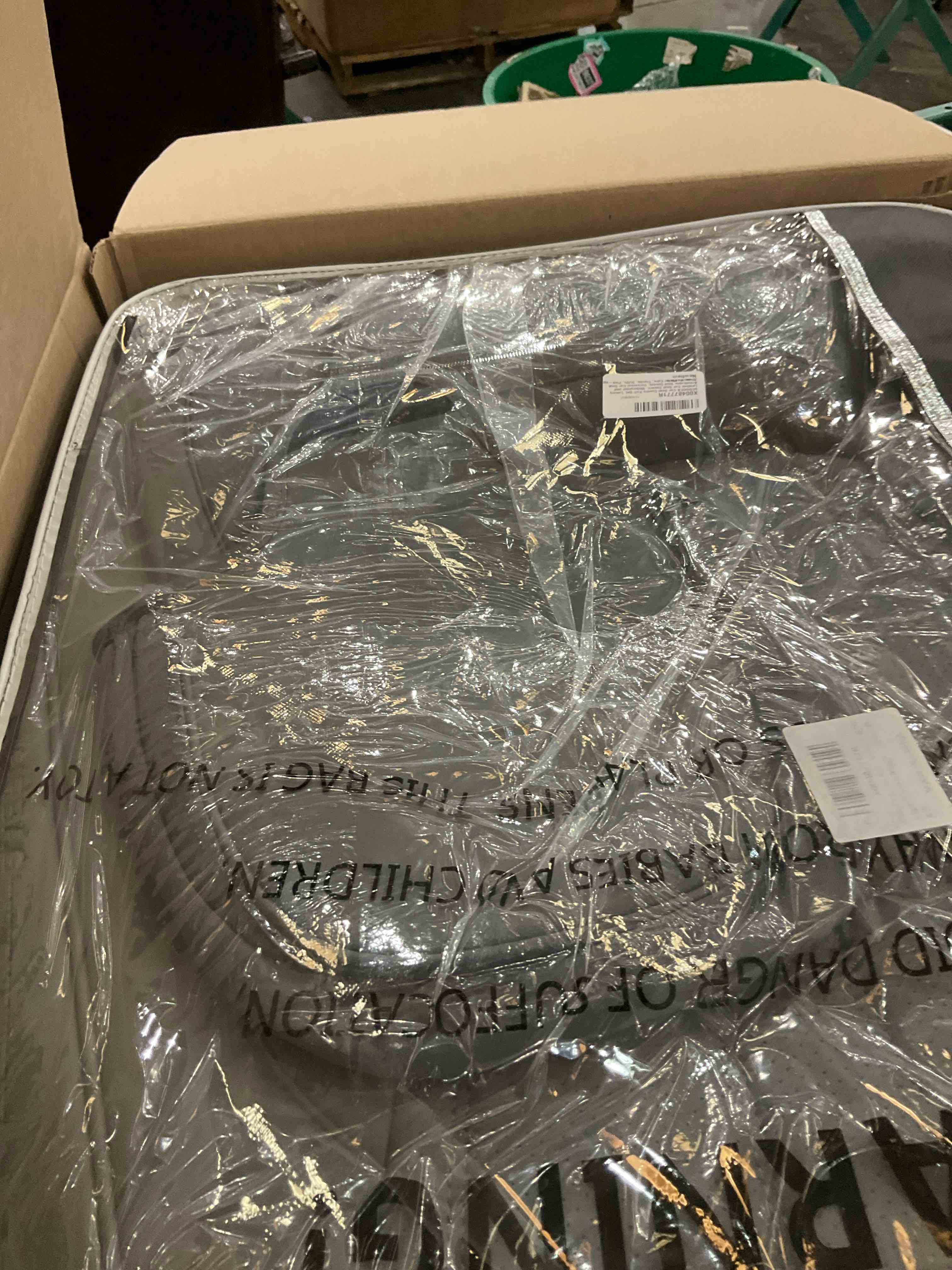 https://s3.amazonaws.com/lotting-images-prod/bidfta/PPE2543221_1752072348806.jpeg