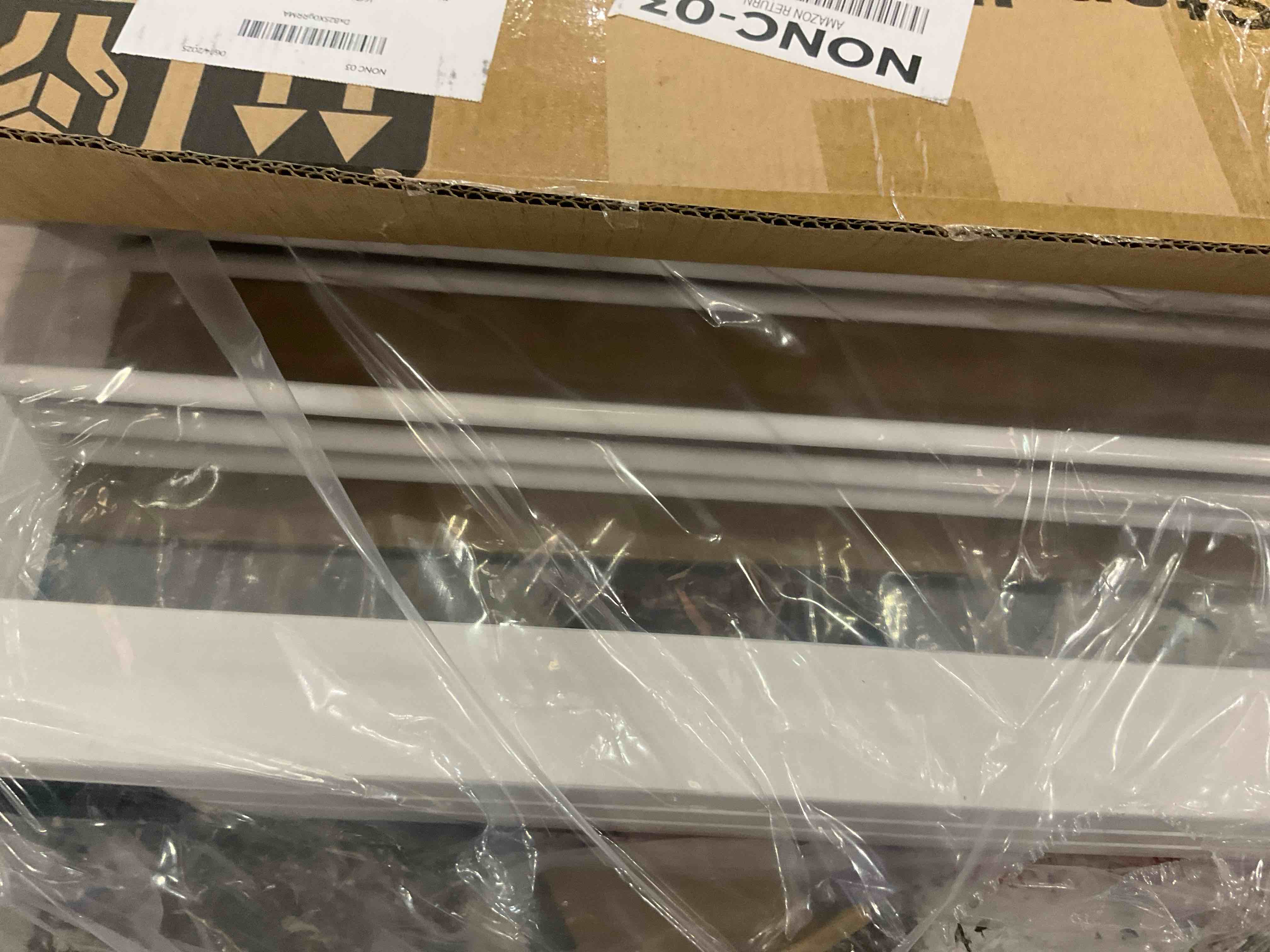 https://s3.amazonaws.com/lotting-images-prod/bidfta/PPE2543223_1752072903892.jpeg