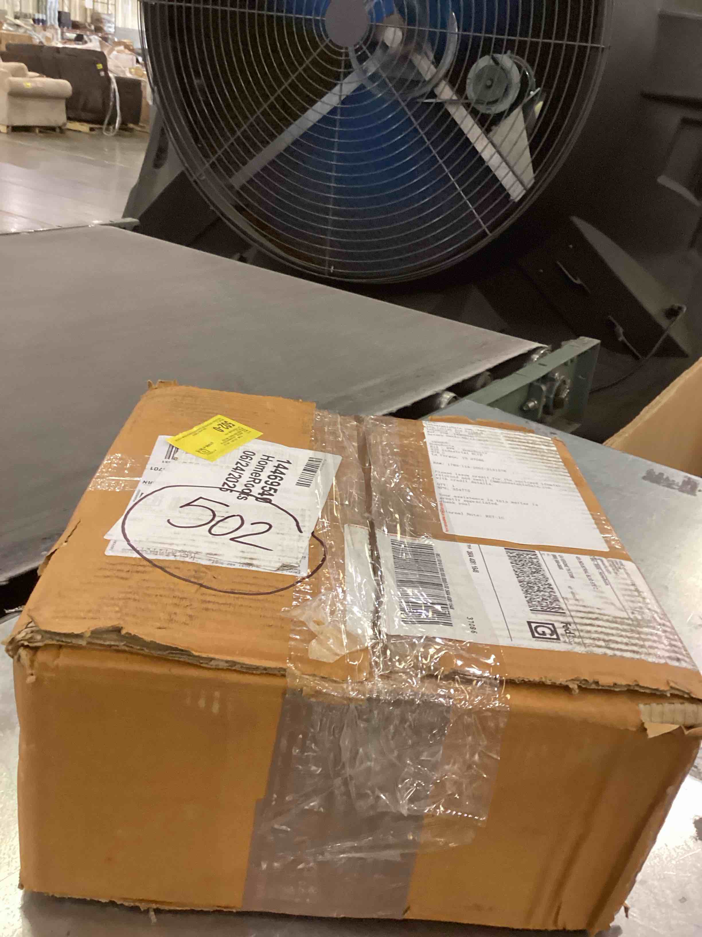 https://s3.amazonaws.com/lotting-images-prod/bidfta/PPE2543251_1752080161690.jpeg