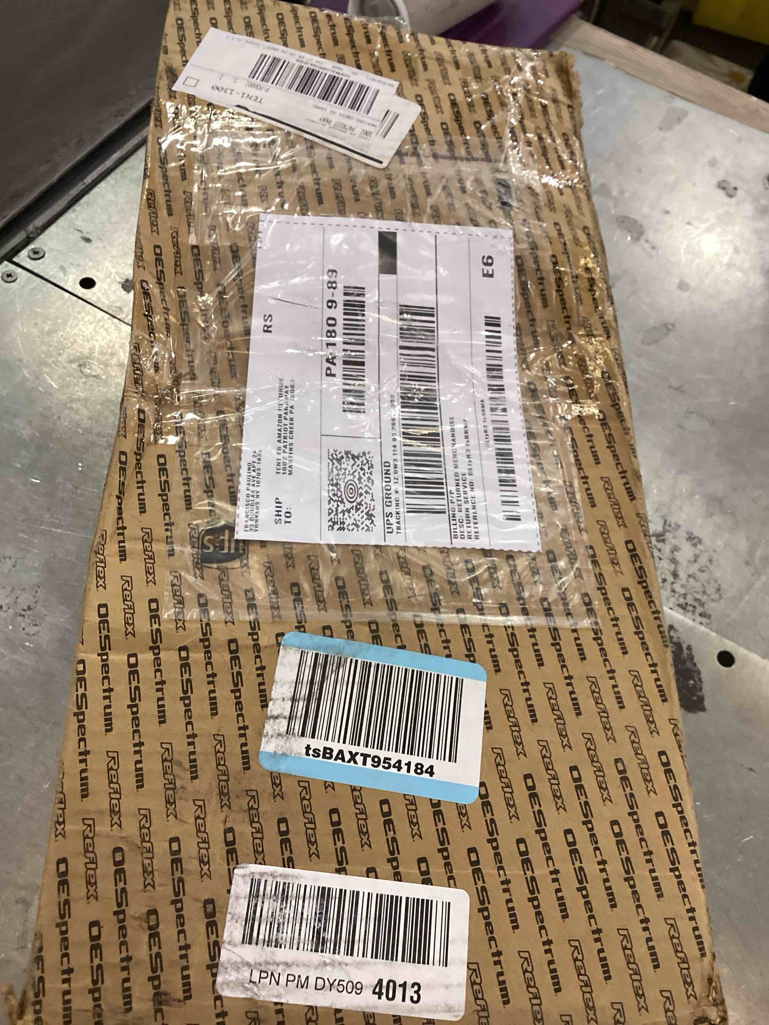 https://s3.amazonaws.com/lotting-images-prod/bidfta/PPE2543328_1752081359009.jpeg