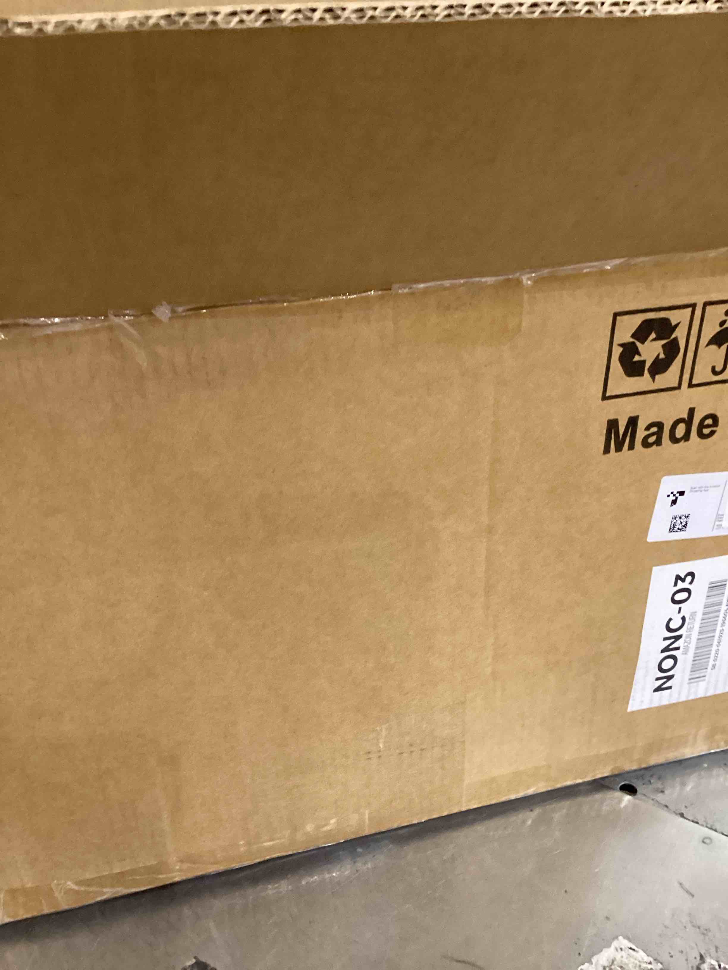 https://s3.amazonaws.com/lotting-images-prod/bidfta/PPE2543403_1752088318331.jpeg