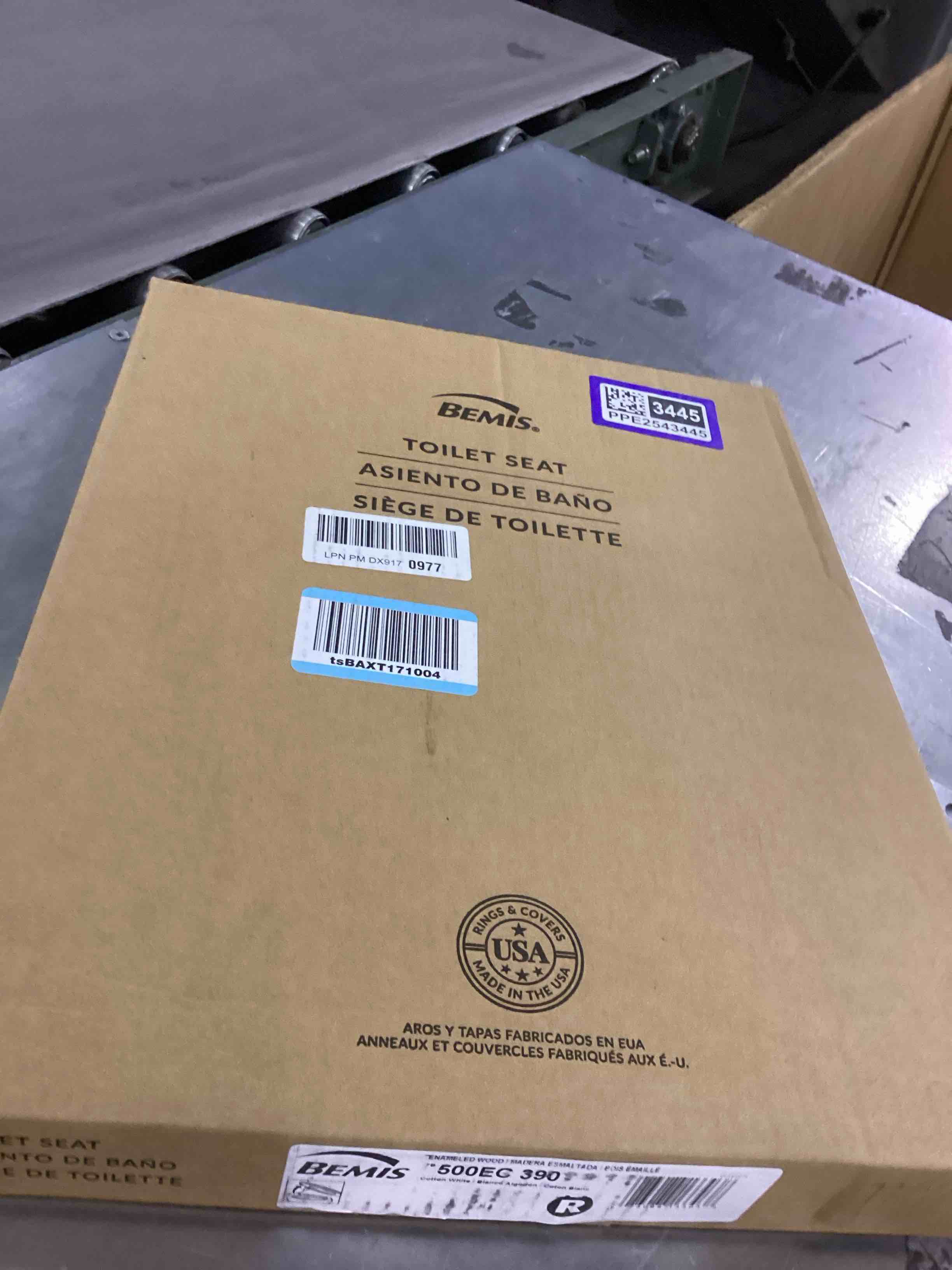 https://s3.amazonaws.com/lotting-images-prod/bidfta/PPE2543445_1752145816373.jpeg