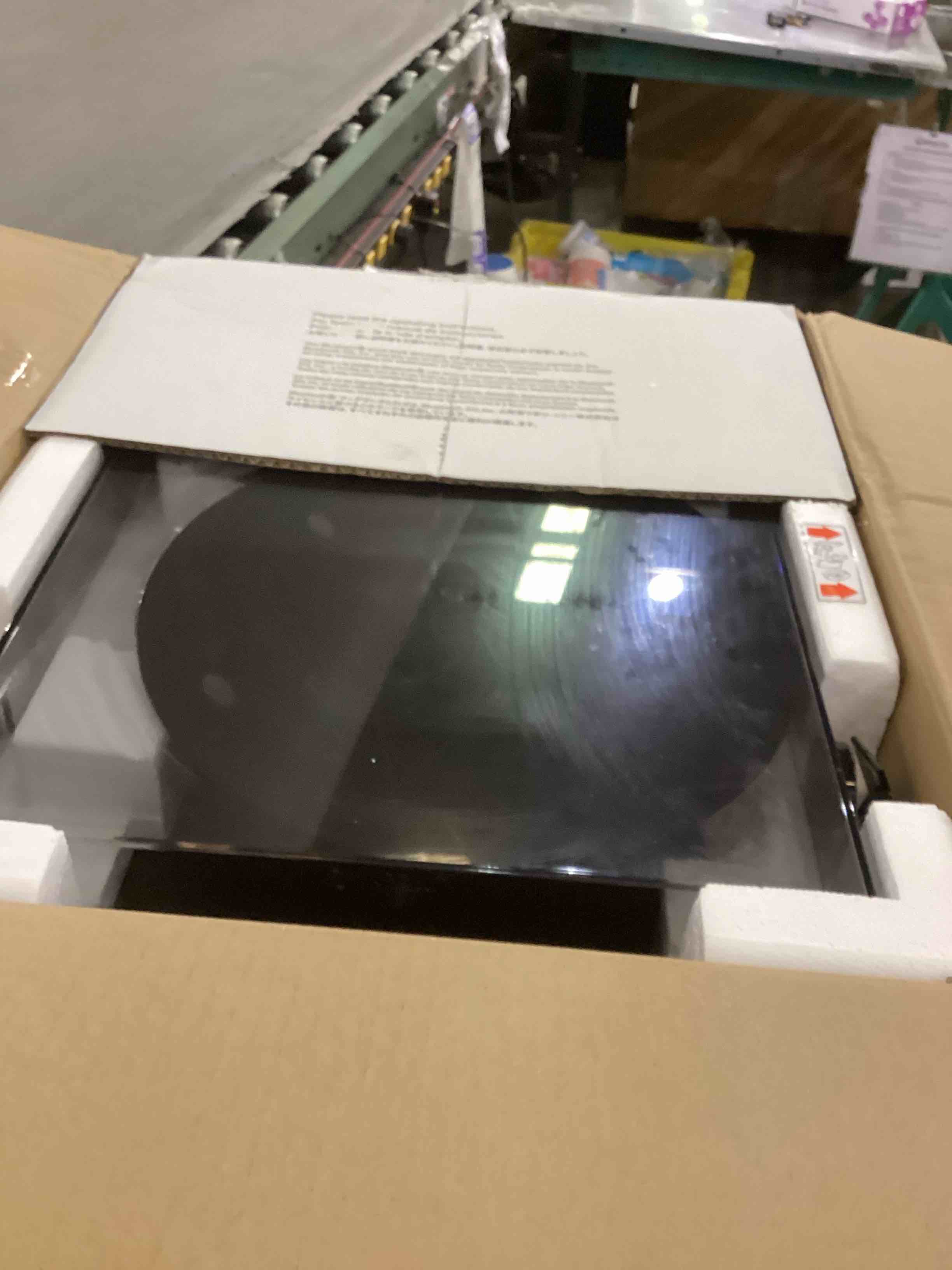 https://s3.amazonaws.com/lotting-images-prod/bidfta/PPE2543508_1752157421340.jpeg